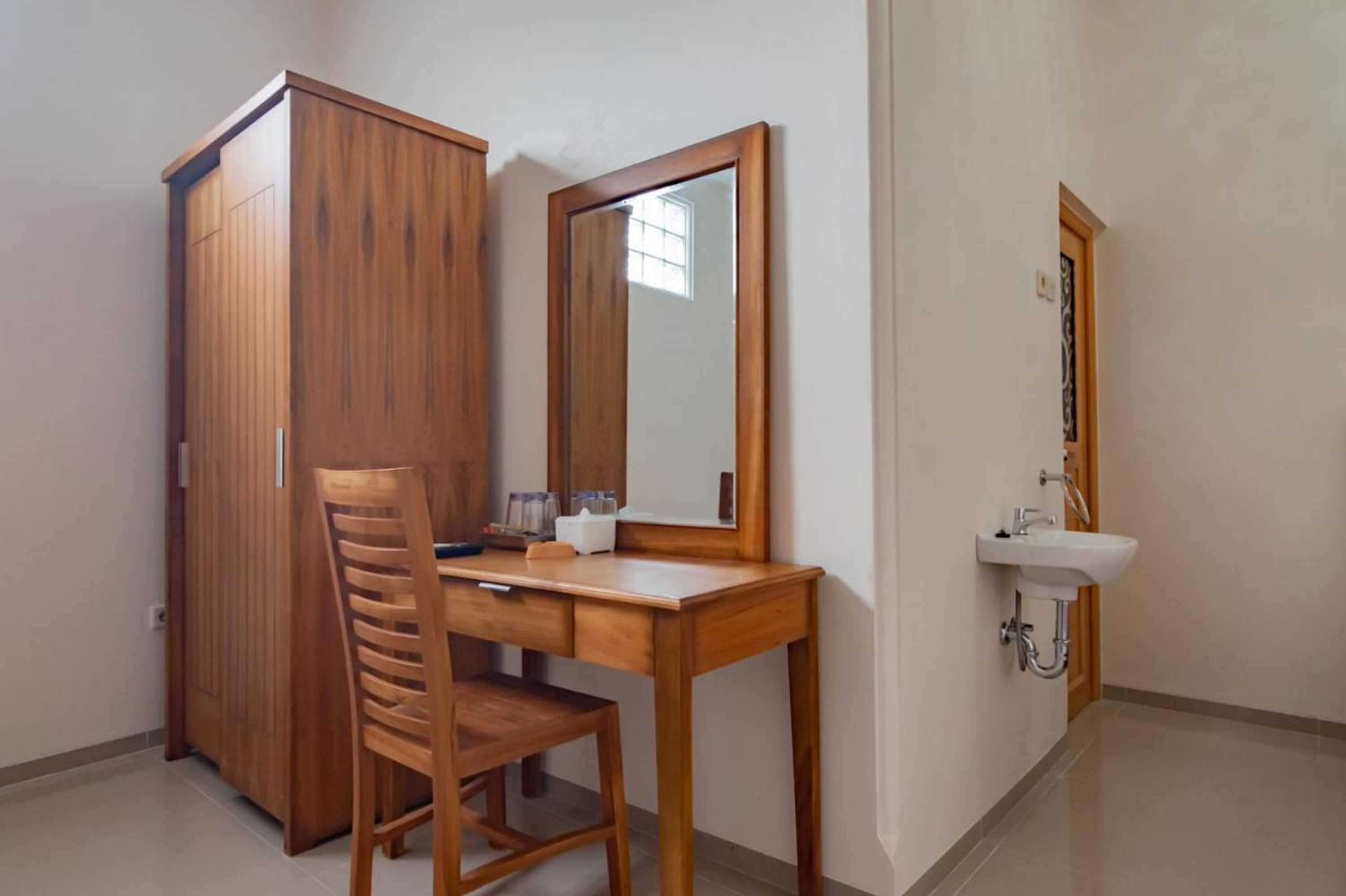 Gift card for Perintis Guesthouse Tasikmalaya by Reddoorz Gift card for Perintis Guesthouse Tasikmalaya by Reddoorz