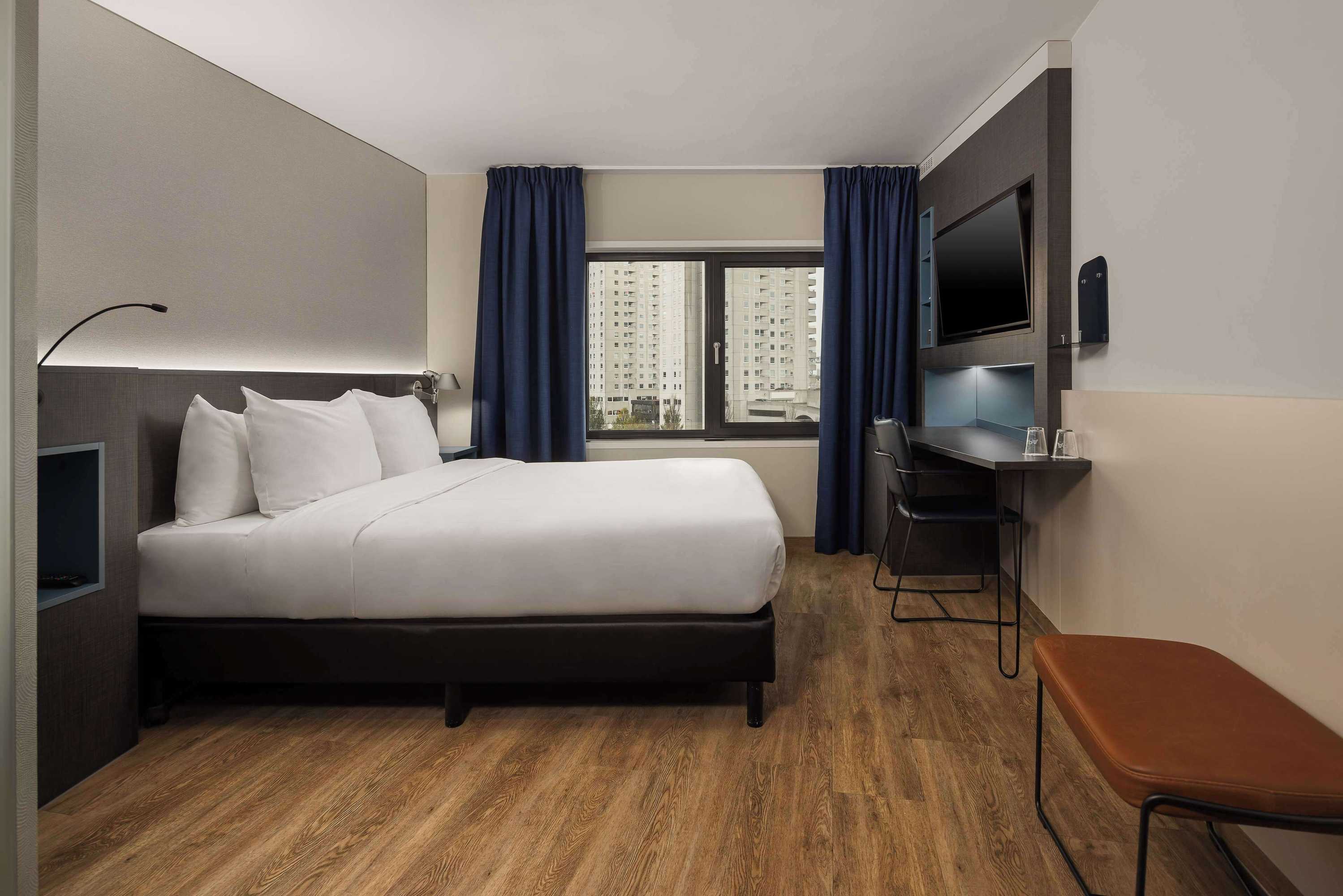 Gift card for Doubletree by Hilton Rotterdam Centre Gift card for Doubletree by Hilton Rotterdam Centre