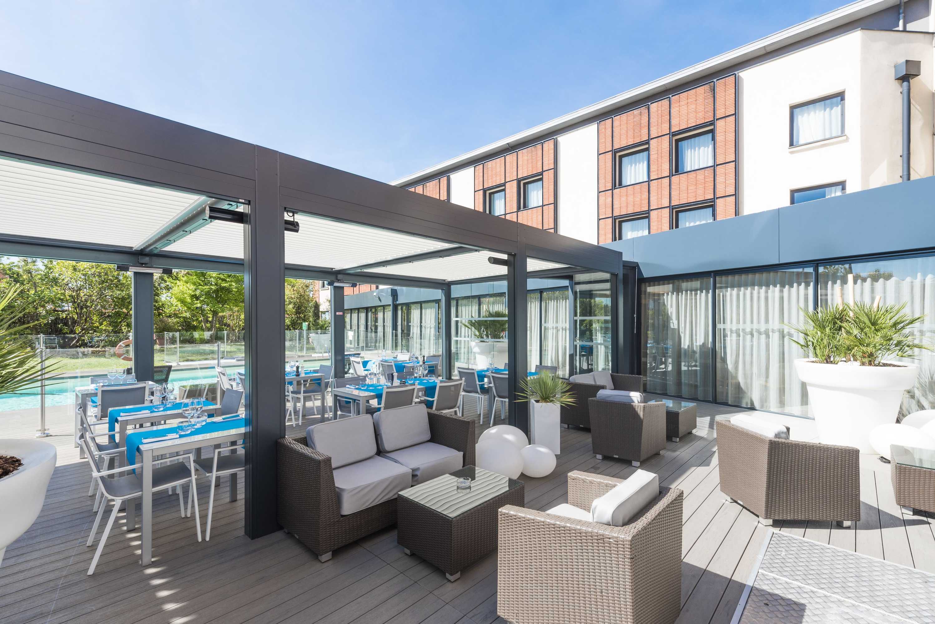 Gift card for Holiday Inn Toulouse Airport by Ihg Gift card for Holiday Inn Toulouse Airport by Ihg