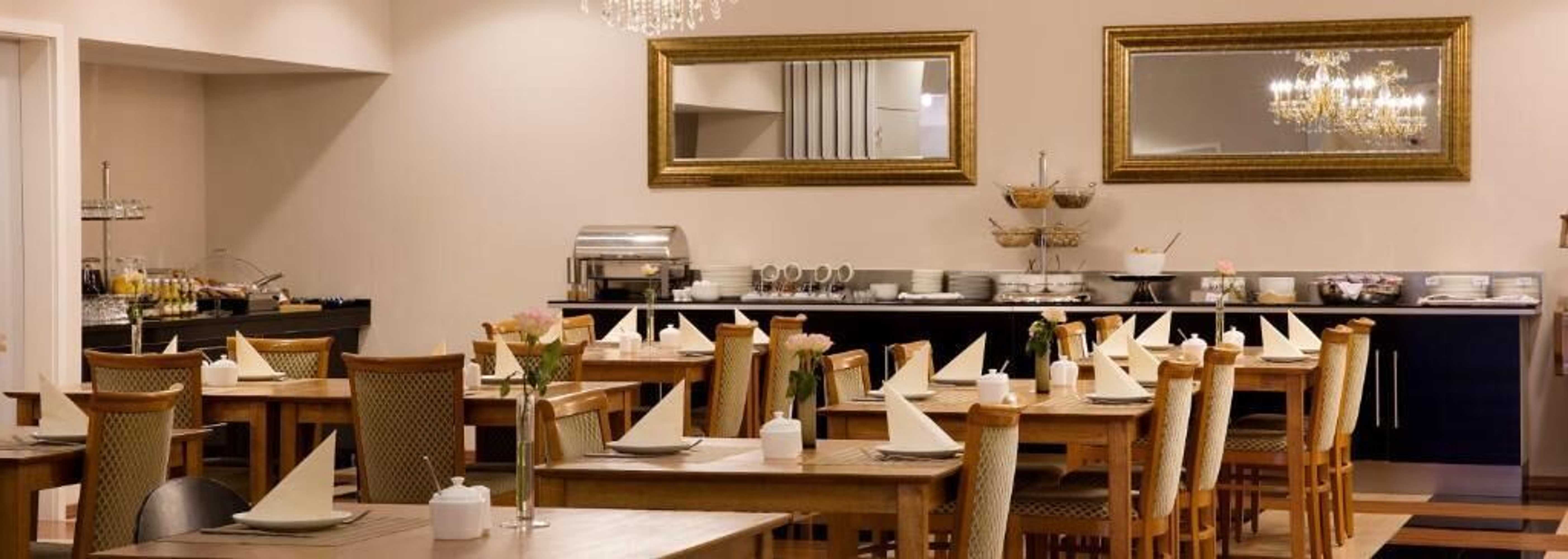 Gift card for Ross Hotel