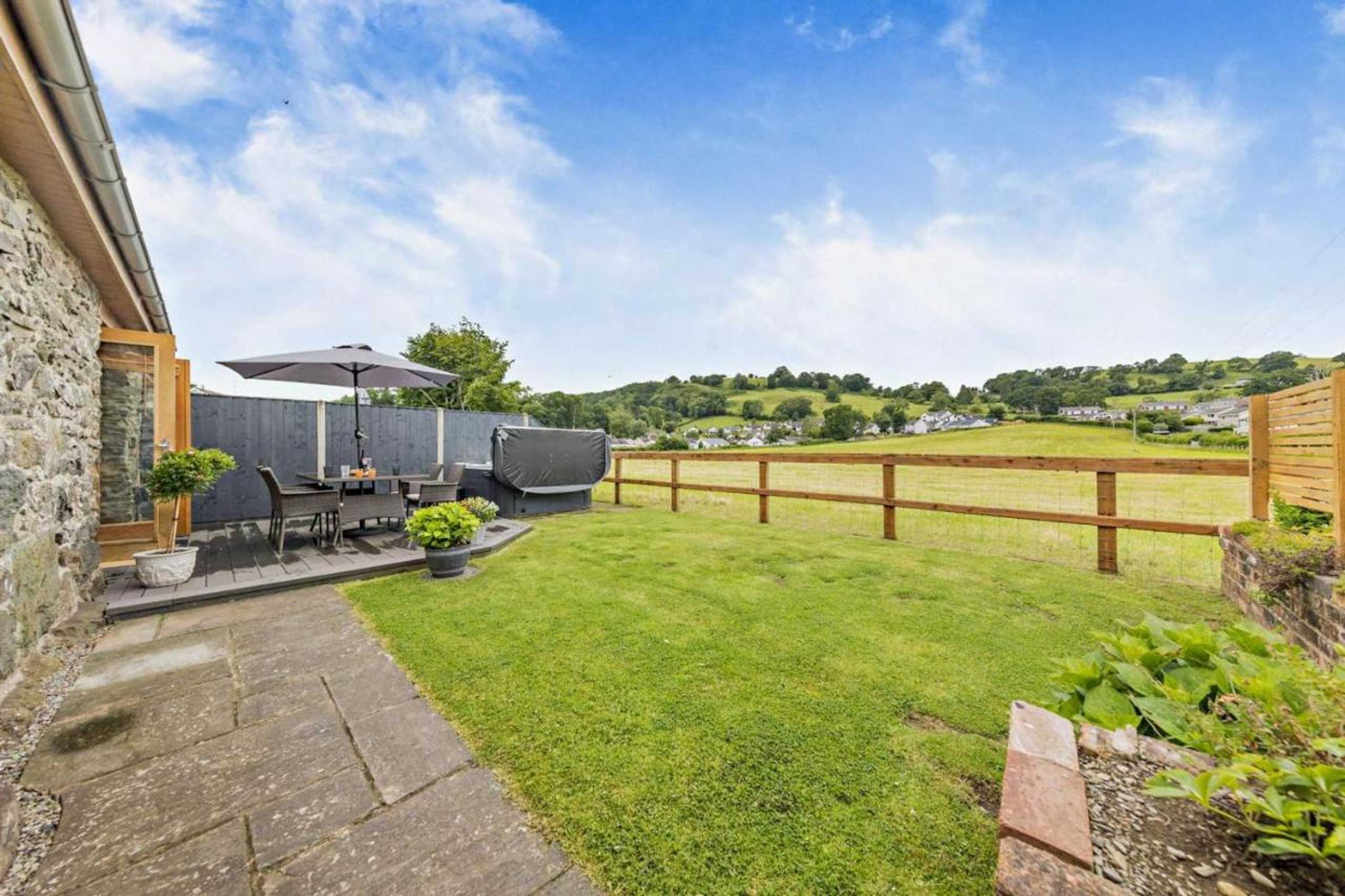 Gift card for Stabal Llew Coch