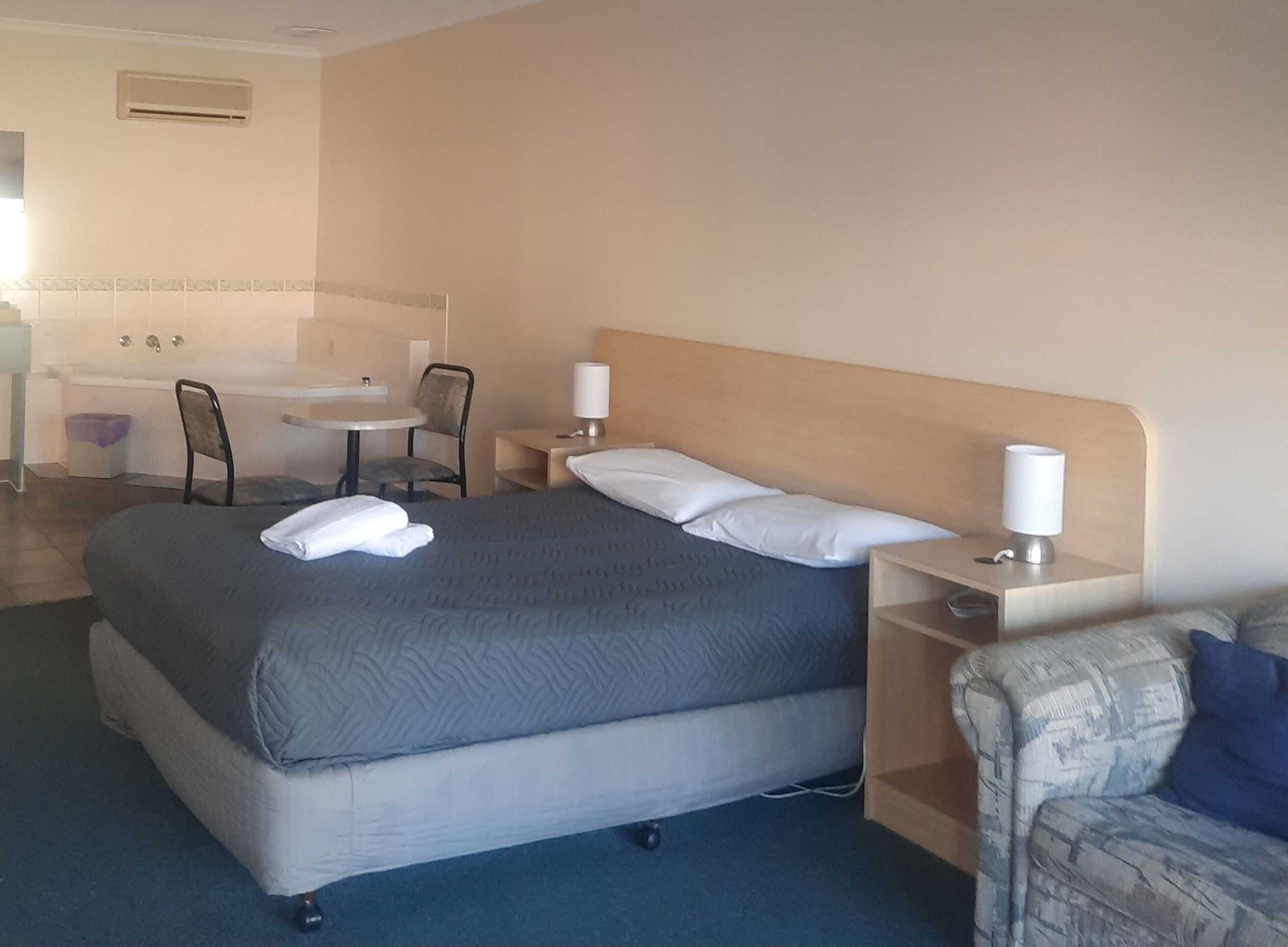 Gift card for Arthur Phillip Motor Inn Gift card for Arthur Phillip Motor Inn