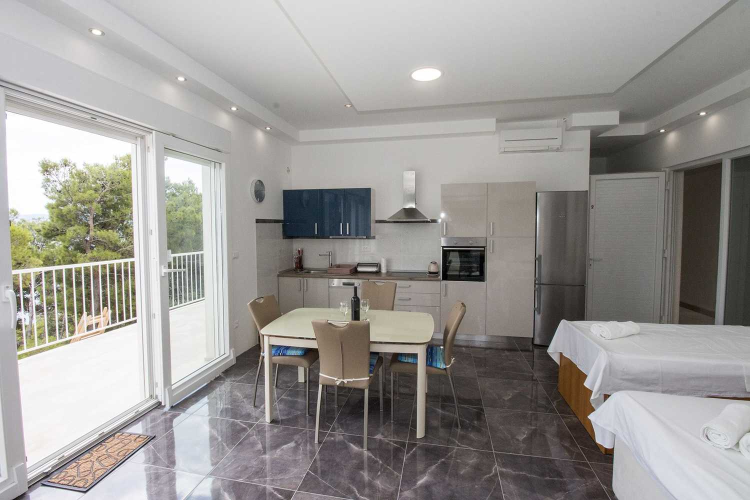 Gift card for Luxury Apartment Ina