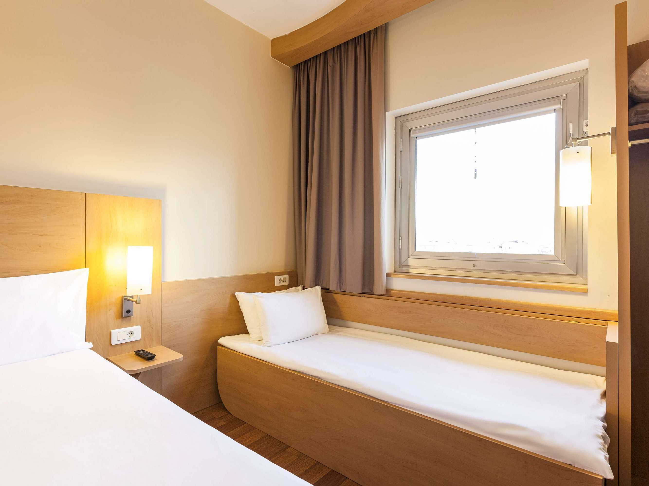 Gift card for Ibis London Luton Airport Gift card for Ibis London Luton Airport
