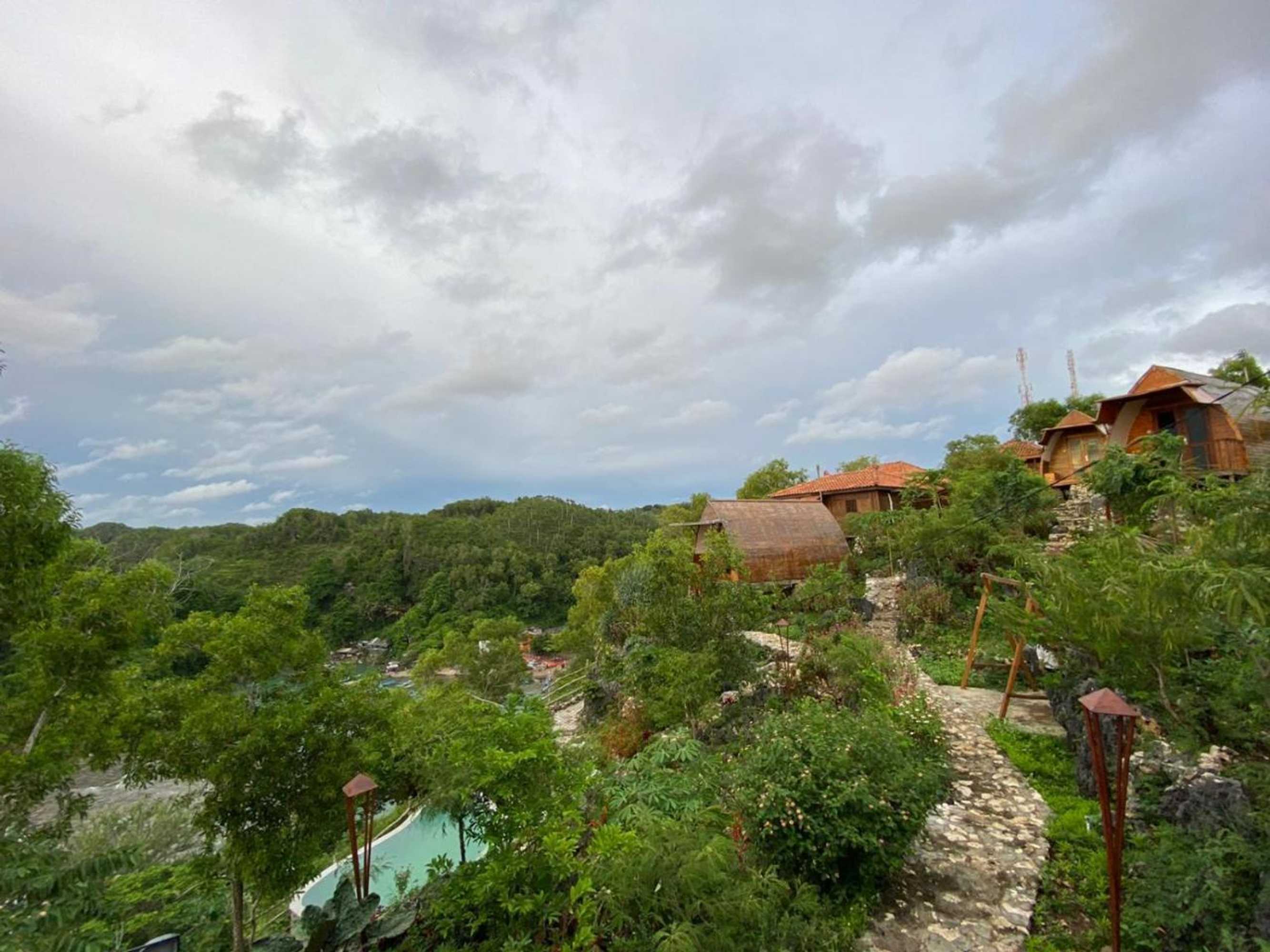 Gift card for Baron Hill Resort Gunung Kidul Mitra Reddoorz