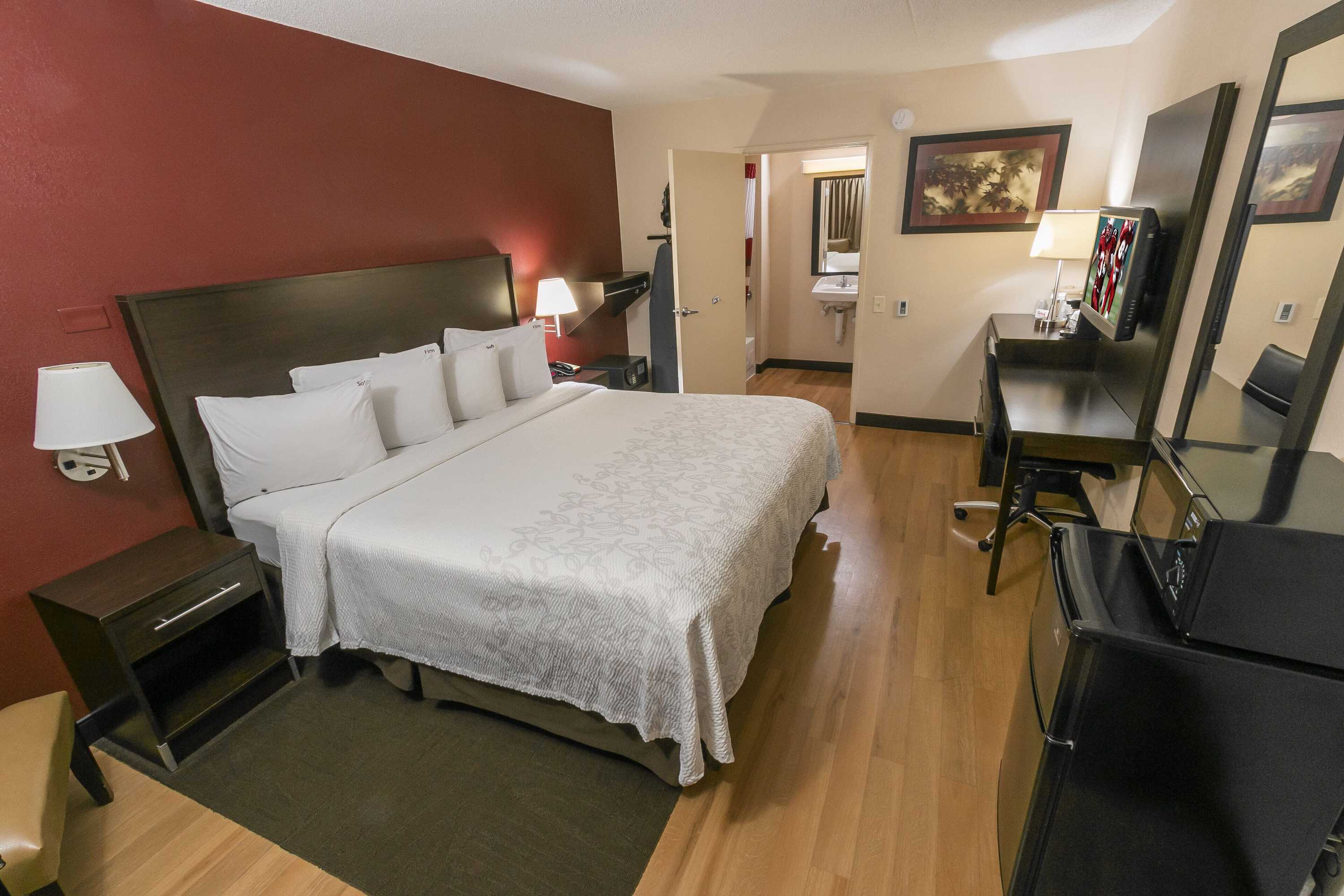 Gift card for Red Roof Inn Plus+ Washington DC - Oxon Hill Gift card for Red Roof Inn Plus+ Washington DC - Oxon Hill