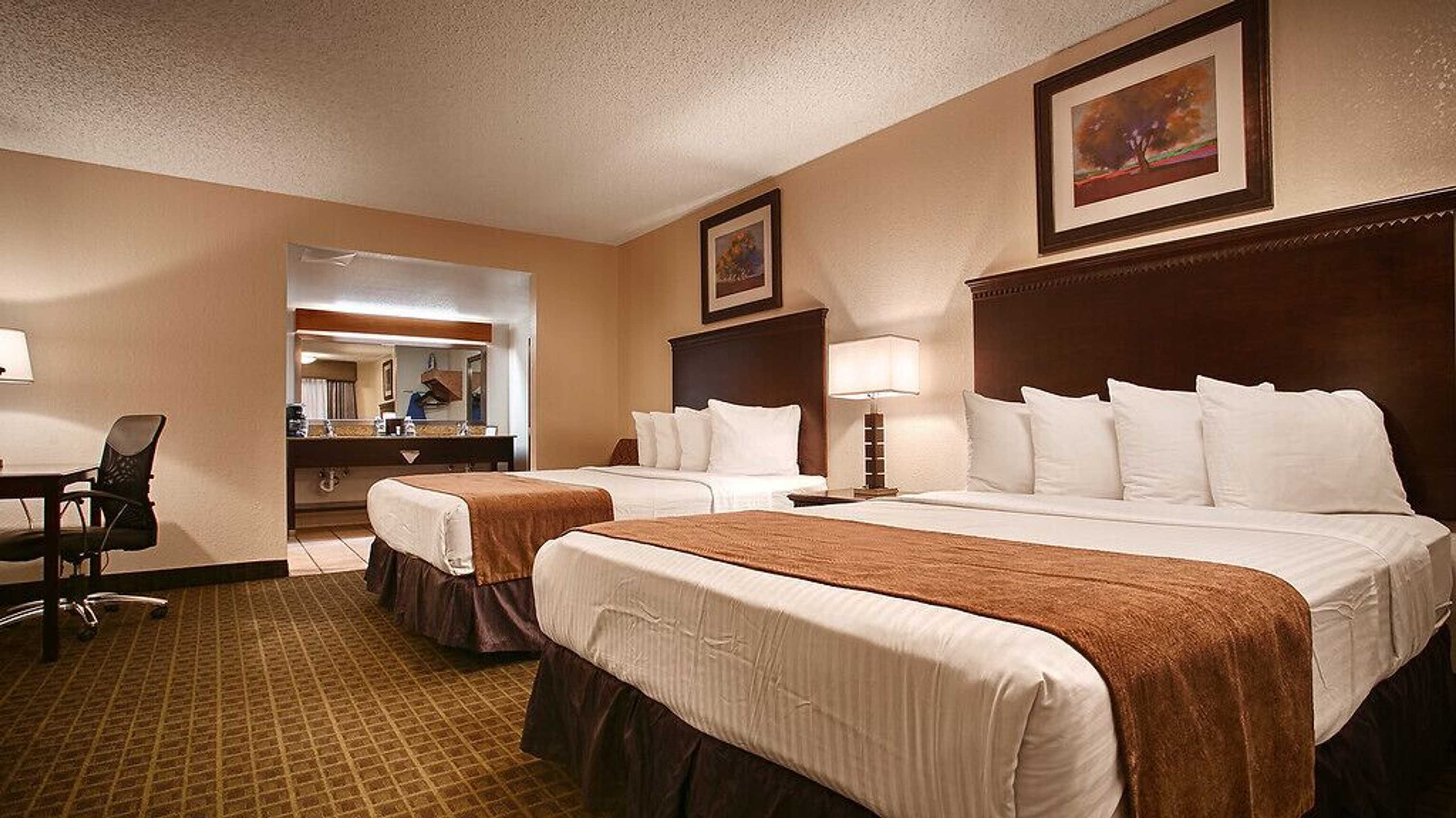 Gift card for Stevens Inn a Howard Johnson by Wyndham Gift card for Stevens Inn a Howard Johnson by Wyndham