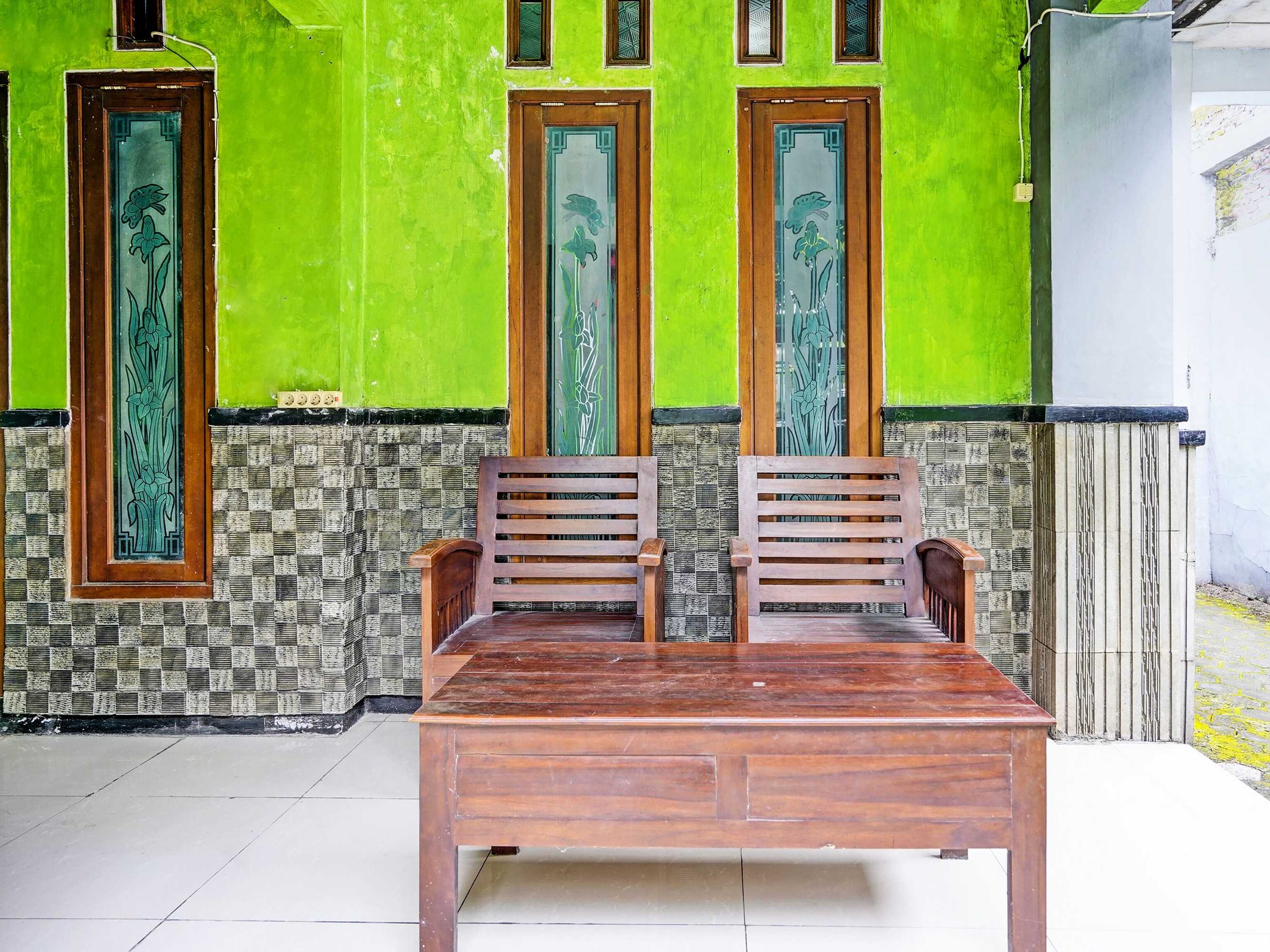 Gift card for Oyo 92086 Fun Guesthouse Syariah Gift card for Oyo 92086 Fun Guesthouse Syariah