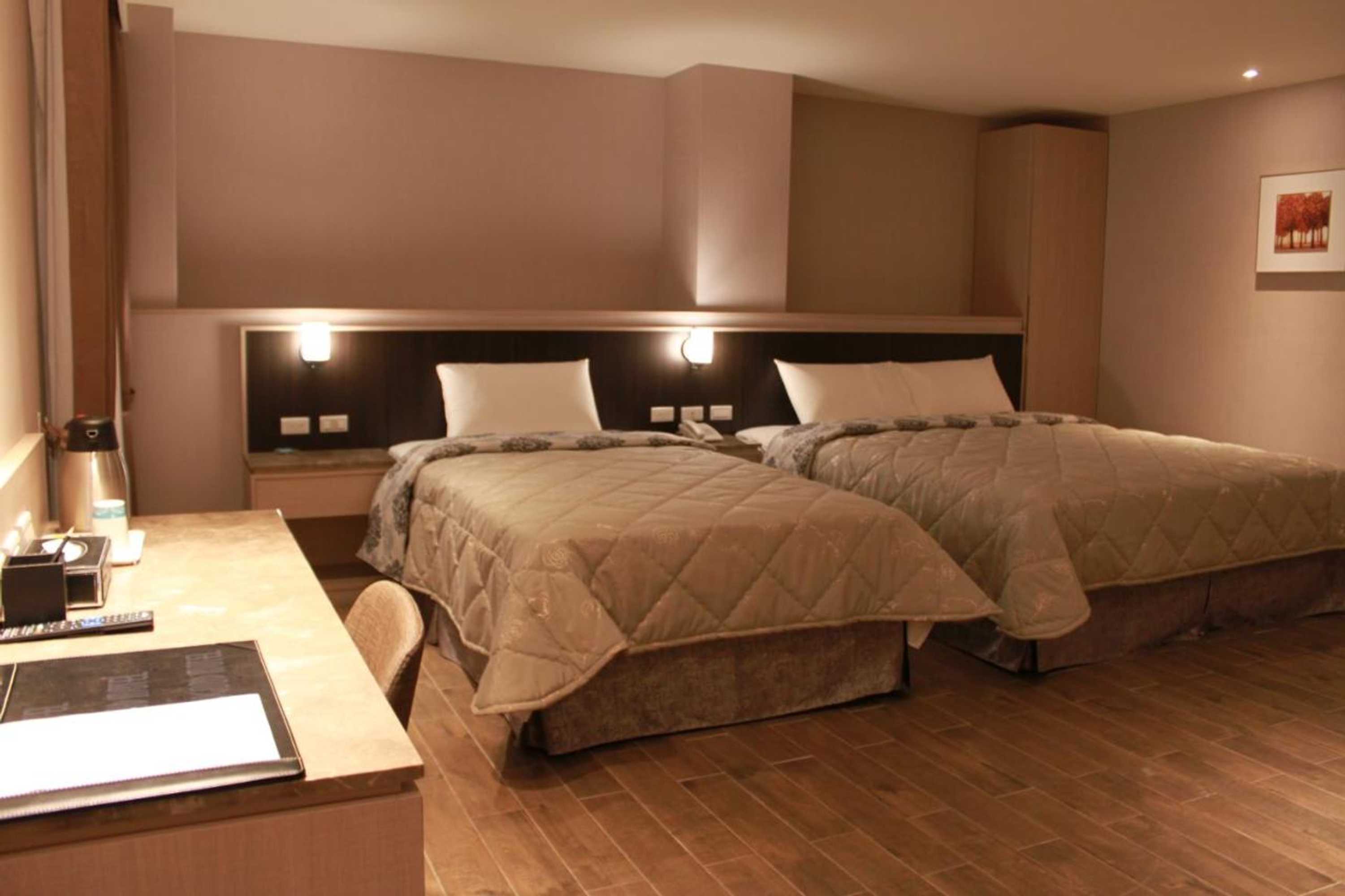 Gift card for Verygood Business Hotel