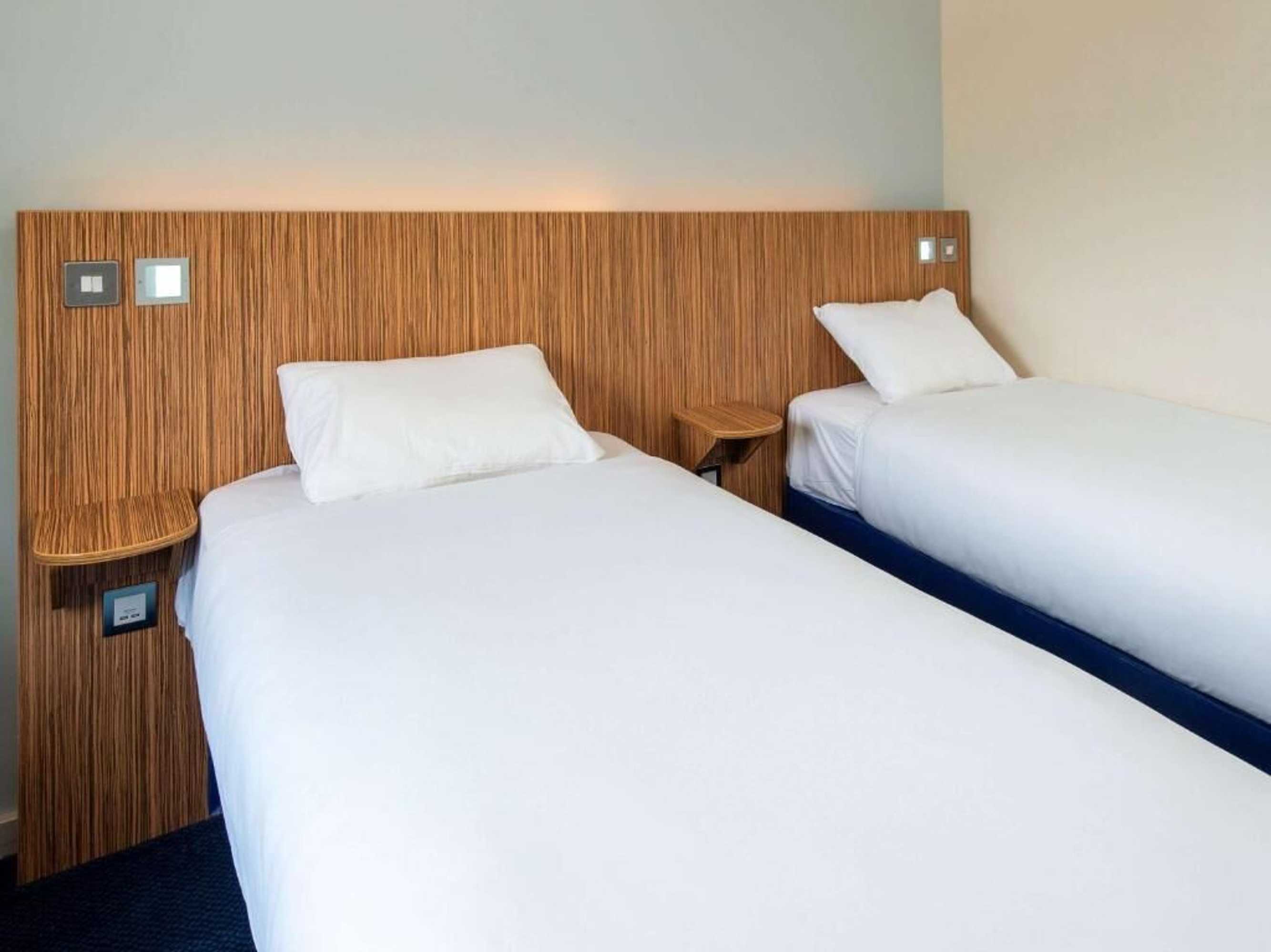 Gift card for Go2 Portishead Marina Hotel Gift card for Go2 Portishead Marina Hotel