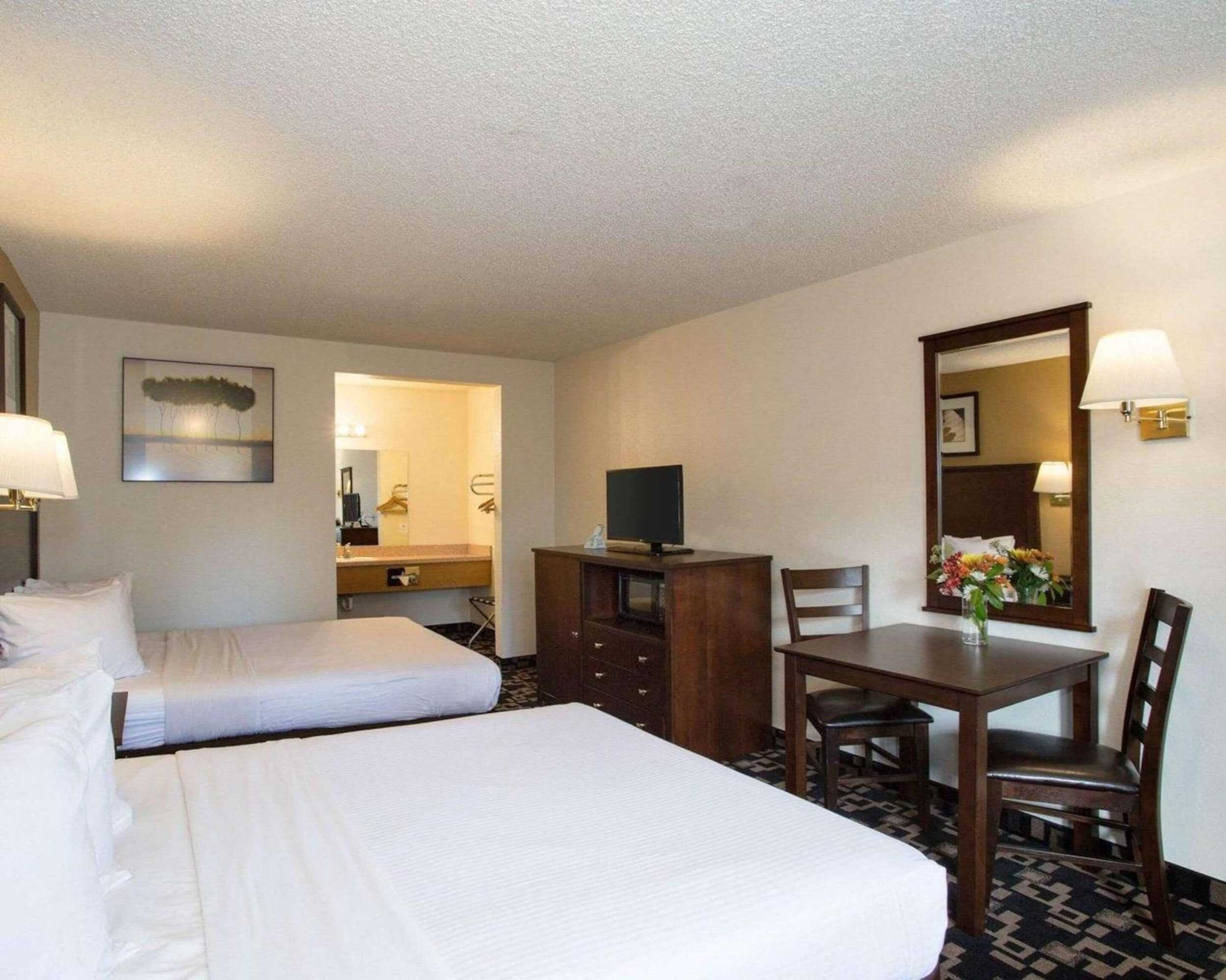 Gift card for Morningglory Inn & Suites Gift card for Morningglory Inn & Suites