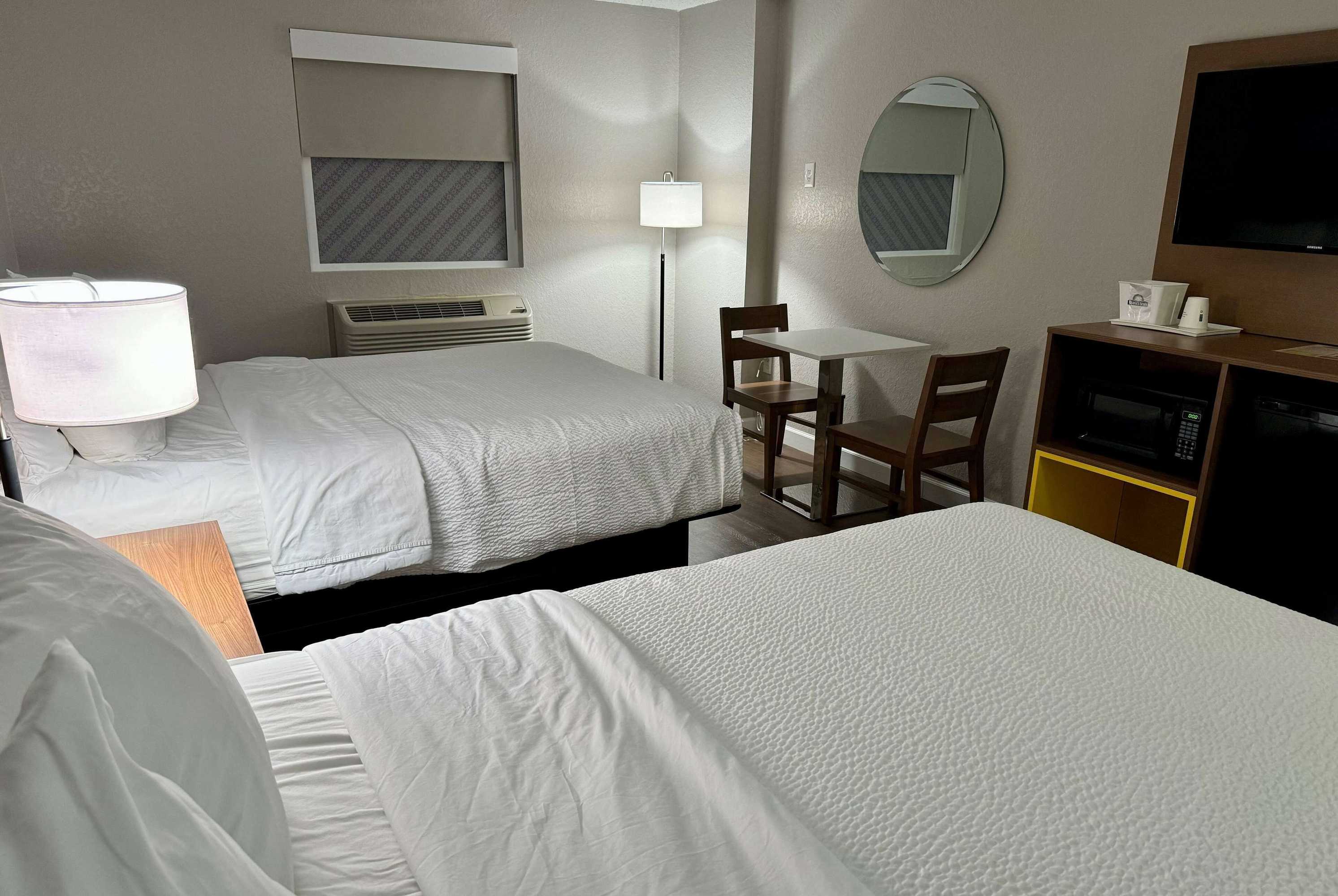 Gift card for Days Inn by Wyndham Sarasota I-75 Gift card for Days Inn by Wyndham Sarasota I-75