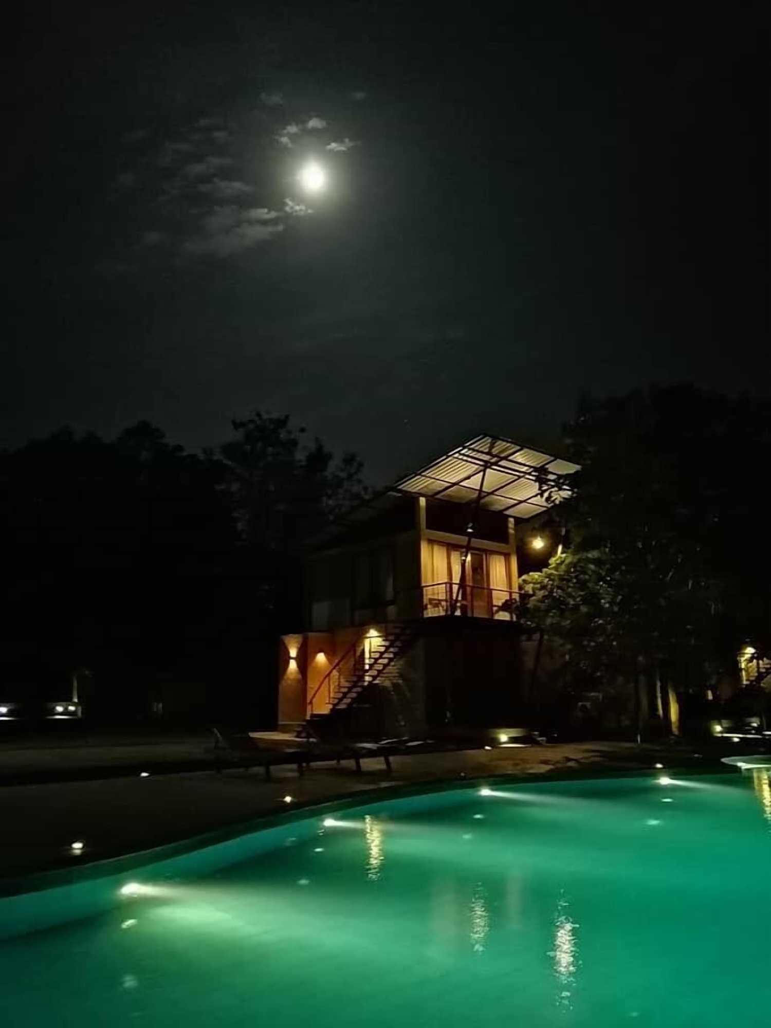 Gift card for Breezy Lake Eco Friendly Cabanas Yala Gift card for Breezy Lake Eco Friendly Cabanas Yala