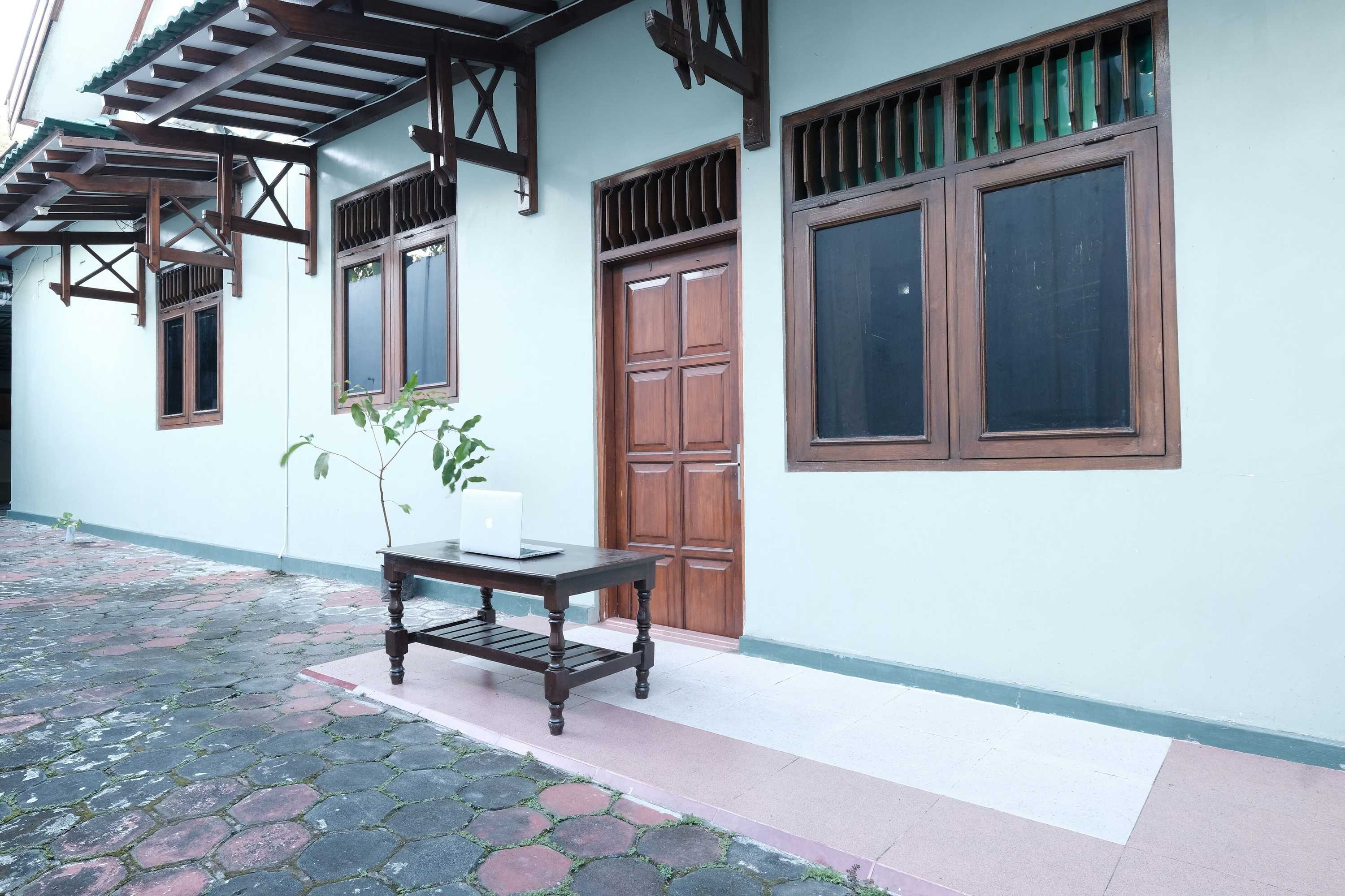 Gift card for Spot ON 92068 Pudja Kesuma Homestay Syariah Yogyakarta Gift card for Spot ON 92068 Pudja Kesuma Homestay Syariah Yogyakarta