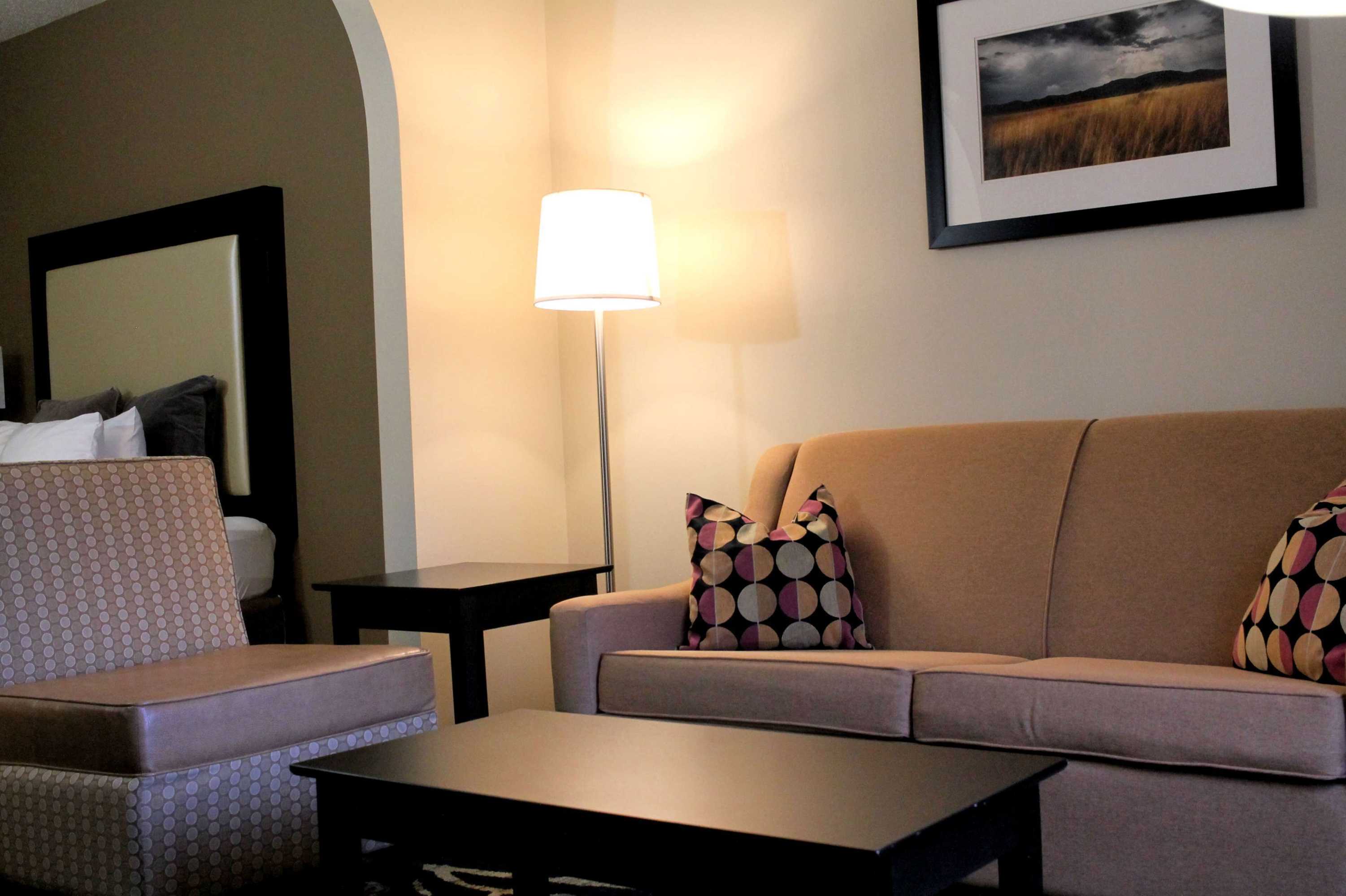 Gift card for Best Western Plus Des Moines West Inn & Suites Gift card for Best Western Plus Des Moines West Inn & Suites