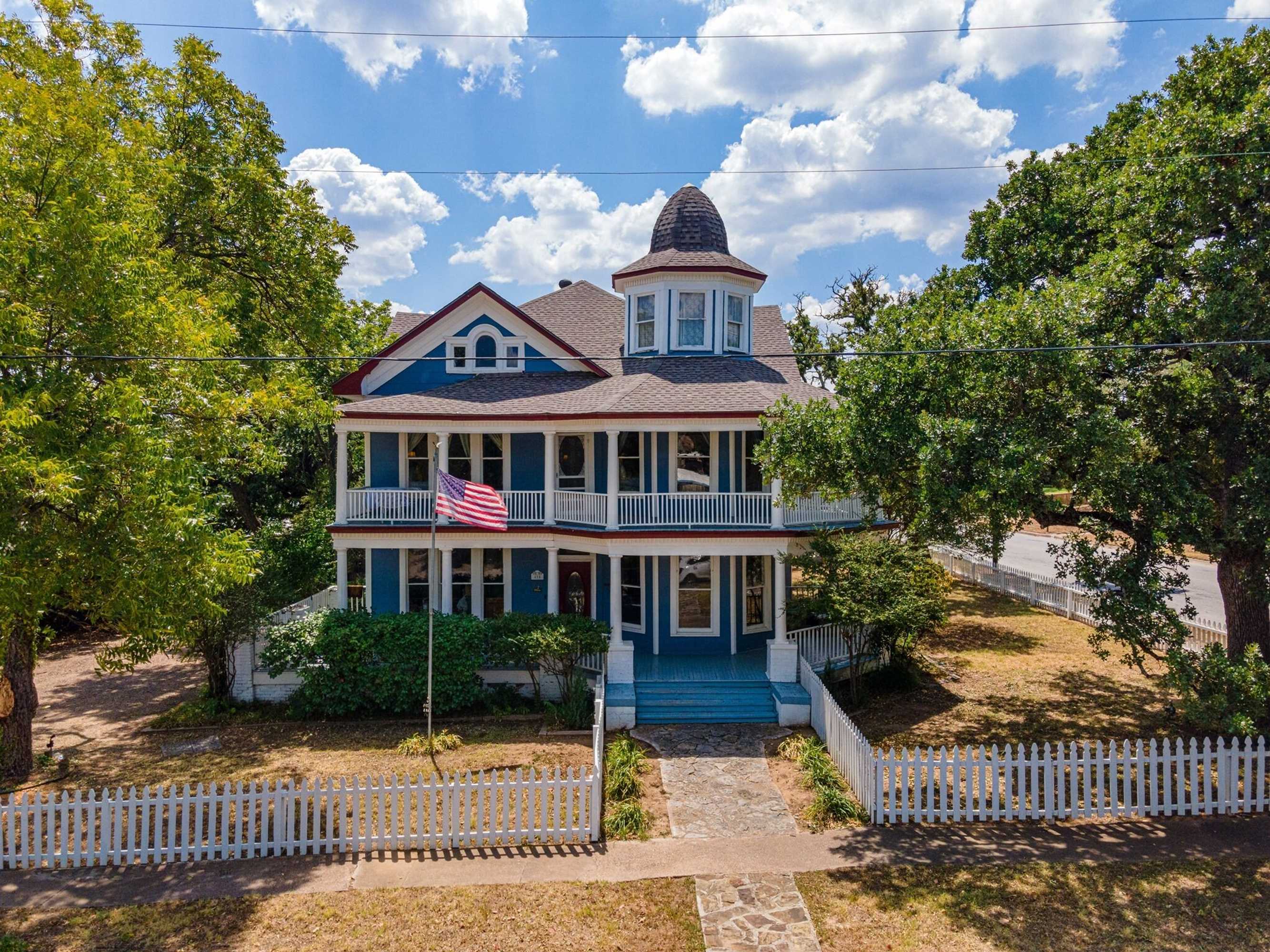 Gift card for Magpie Inn