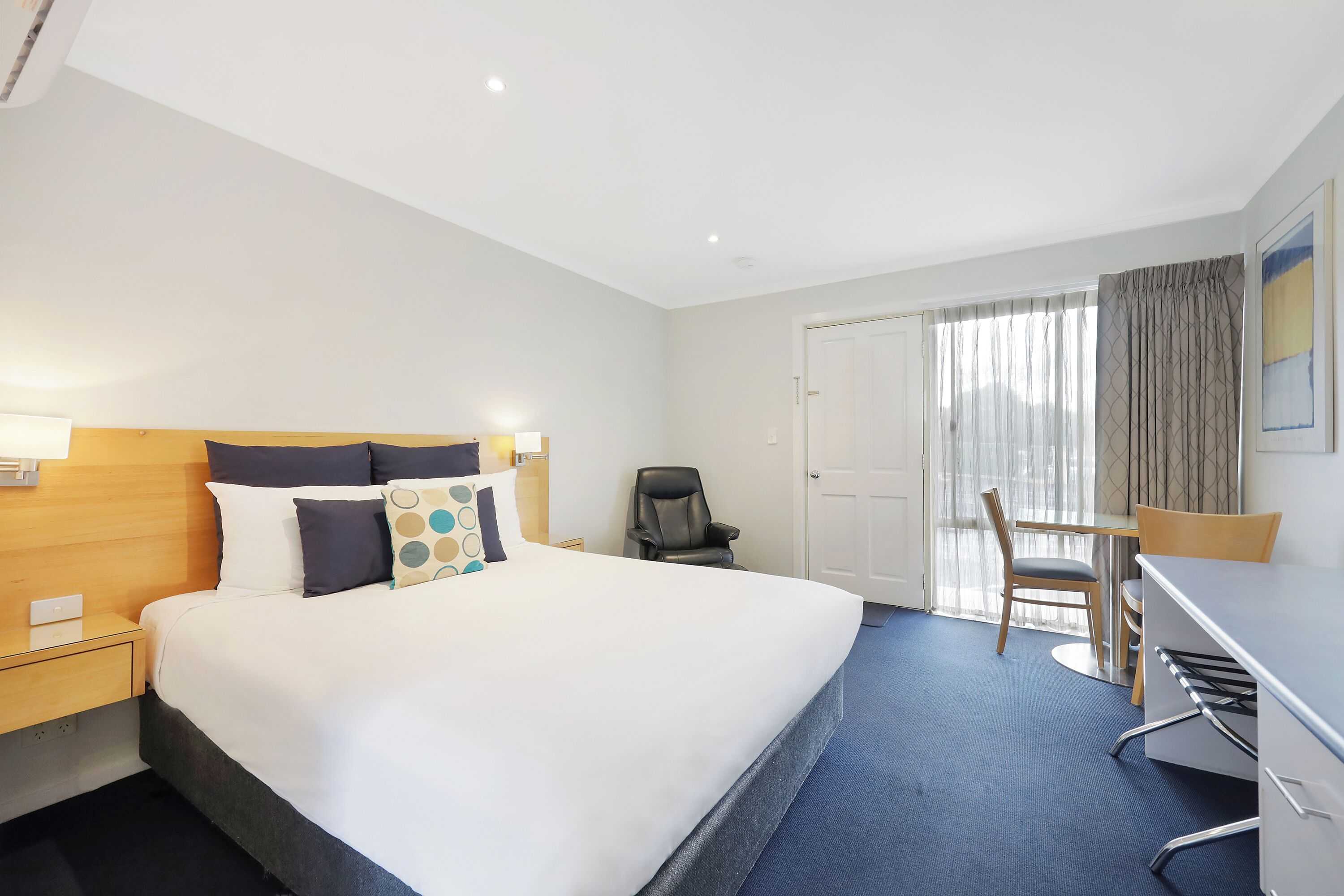 Gift card for Hamilton Townhouse Motel Gift card for Hamilton Townhouse Motel