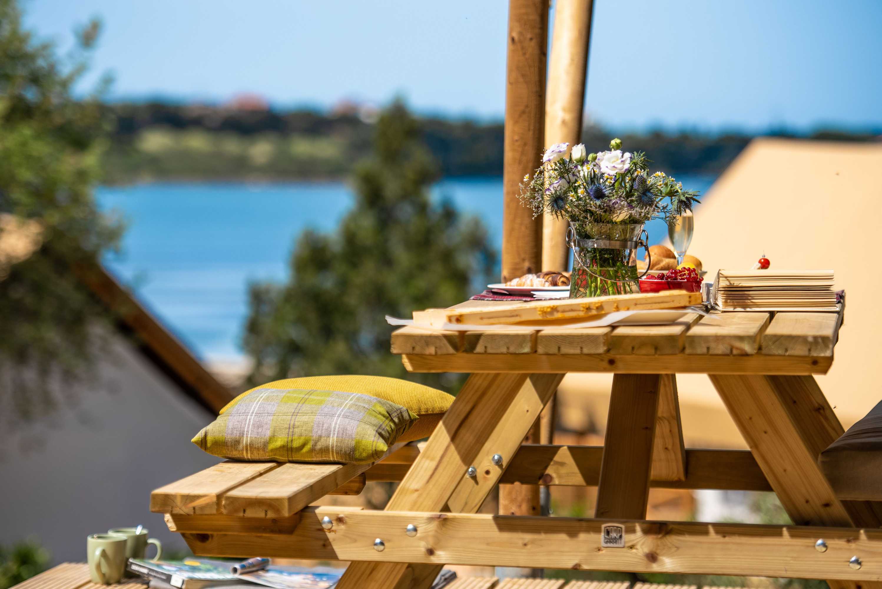 Gift card for Arena One 99 Glamping