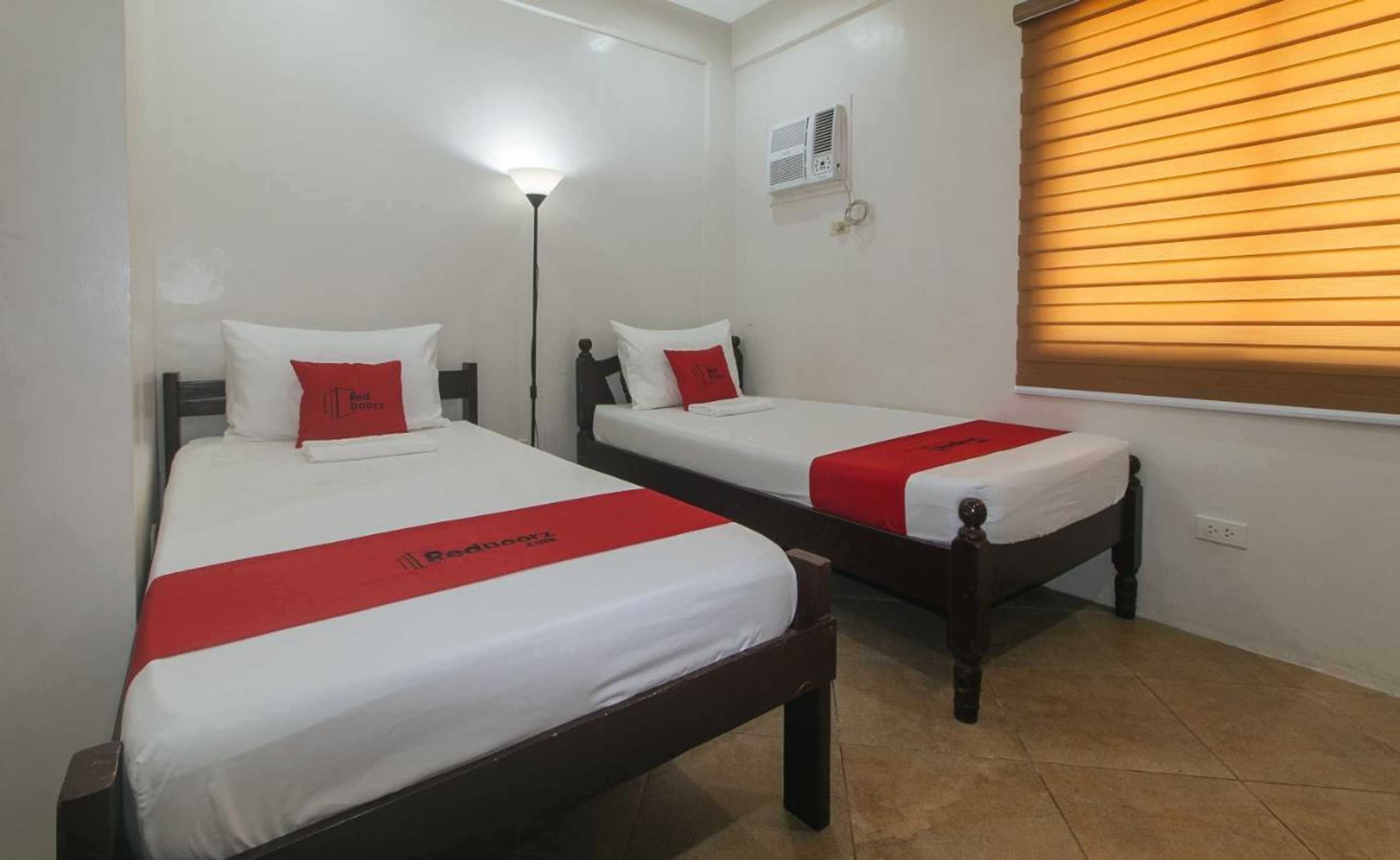 Gift card for Reddoorz at David's Travellers Inn Cavite