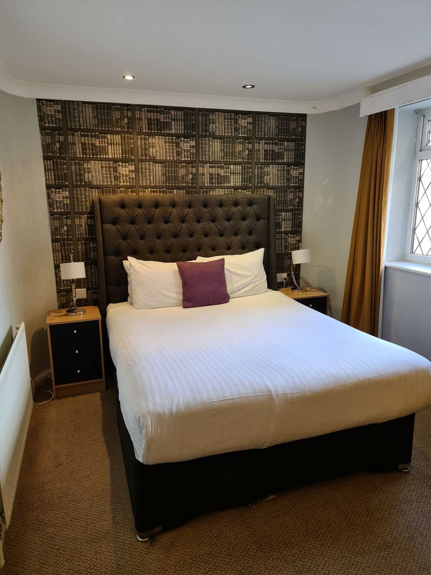 Gift card for Barons Court Hotel Walsall Gift card for Barons Court Hotel Walsall
