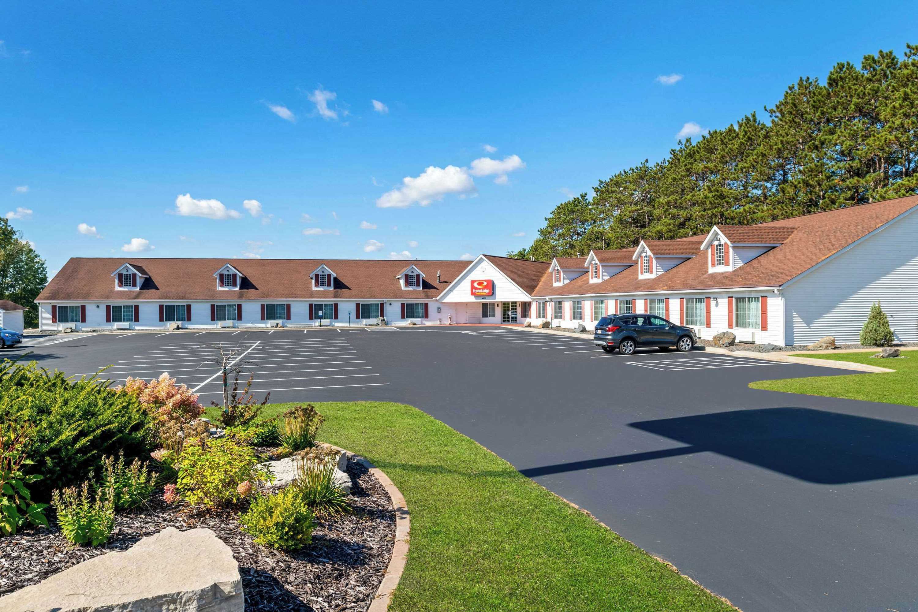 Gift card for Econo Lodge Inn & Suites Gift card for Econo Lodge Inn & Suites