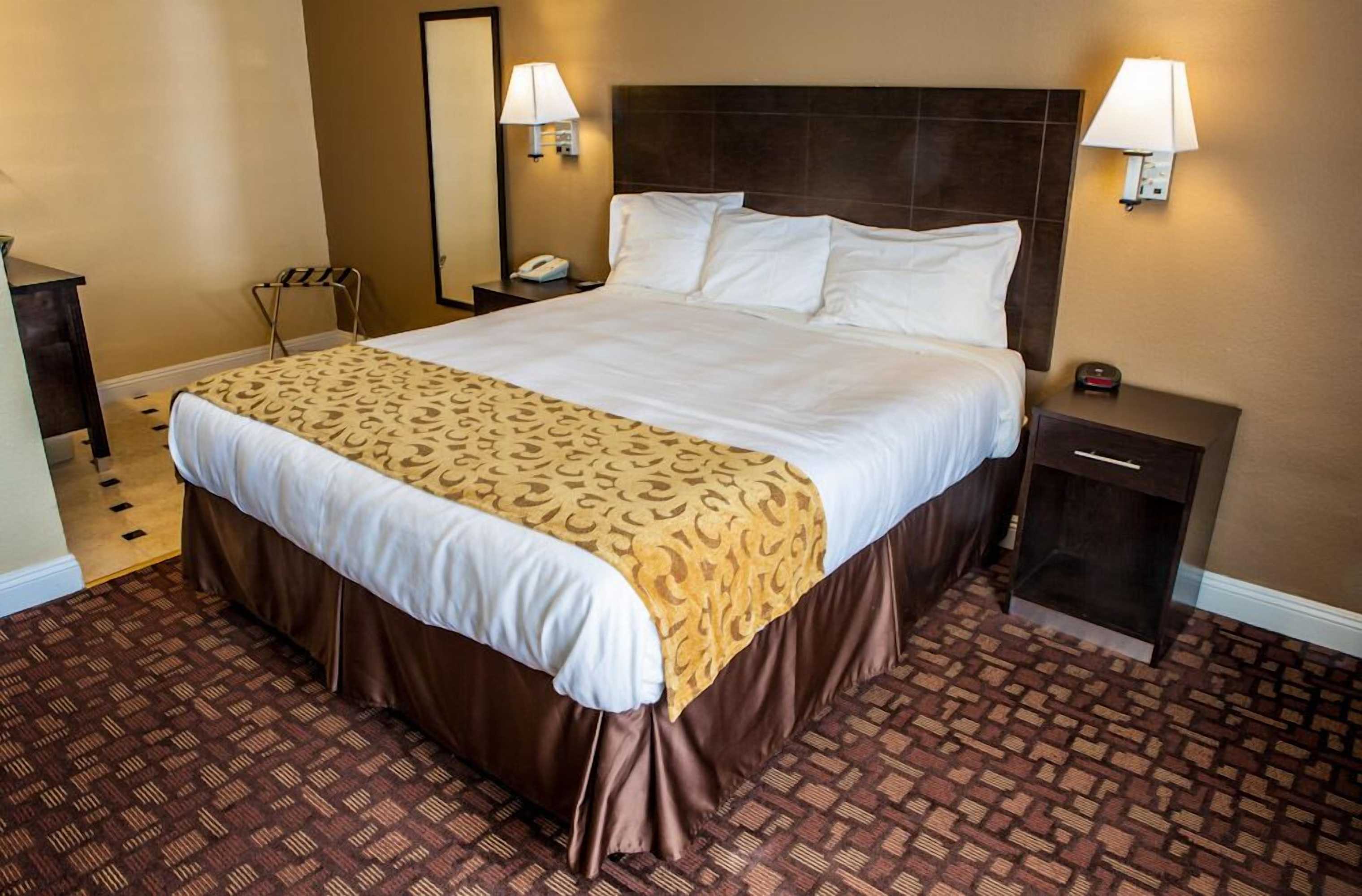 Gift card for Marinwood Inn & Suites Gift card for Marinwood Inn & Suites