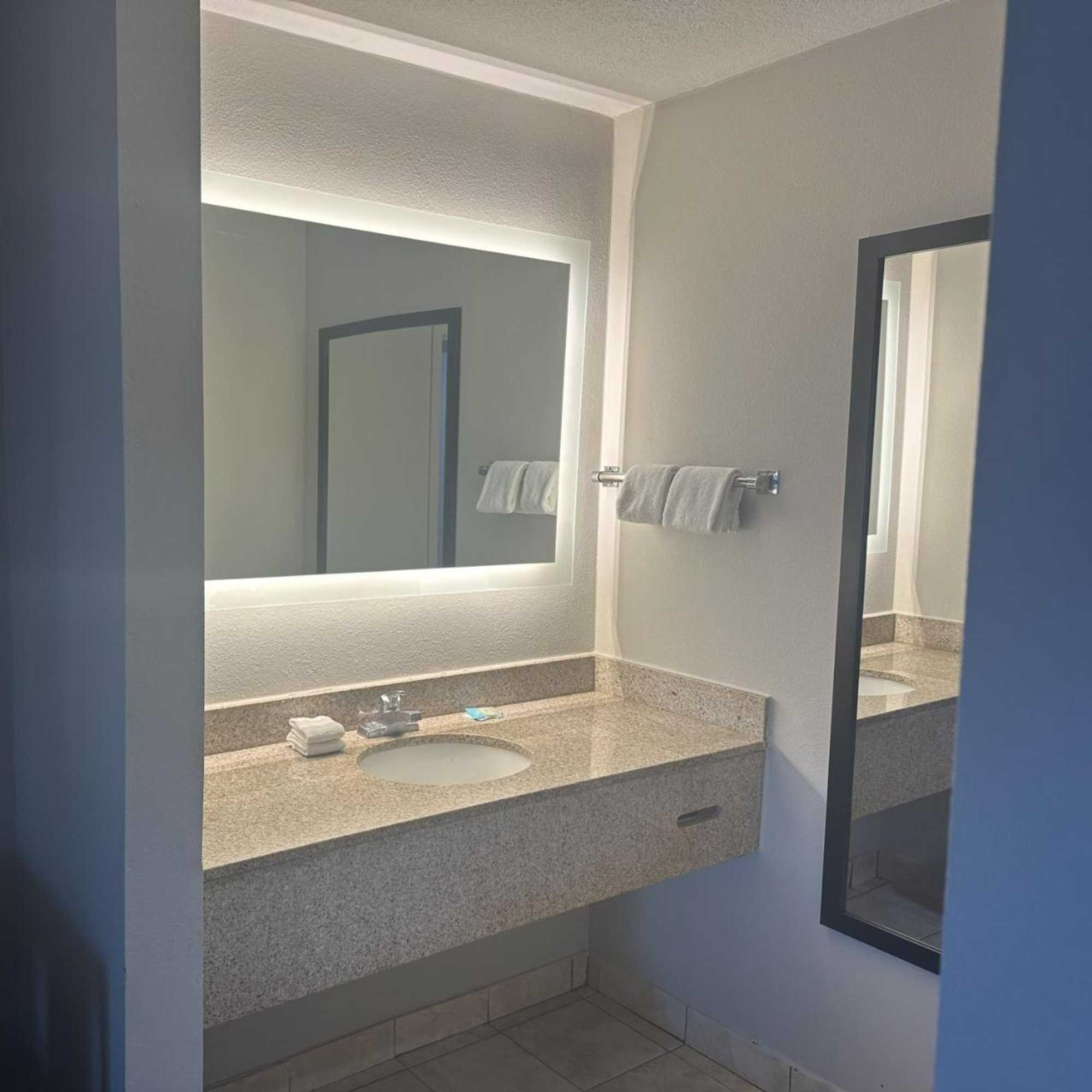 Gift card for Red Roof Inn Media