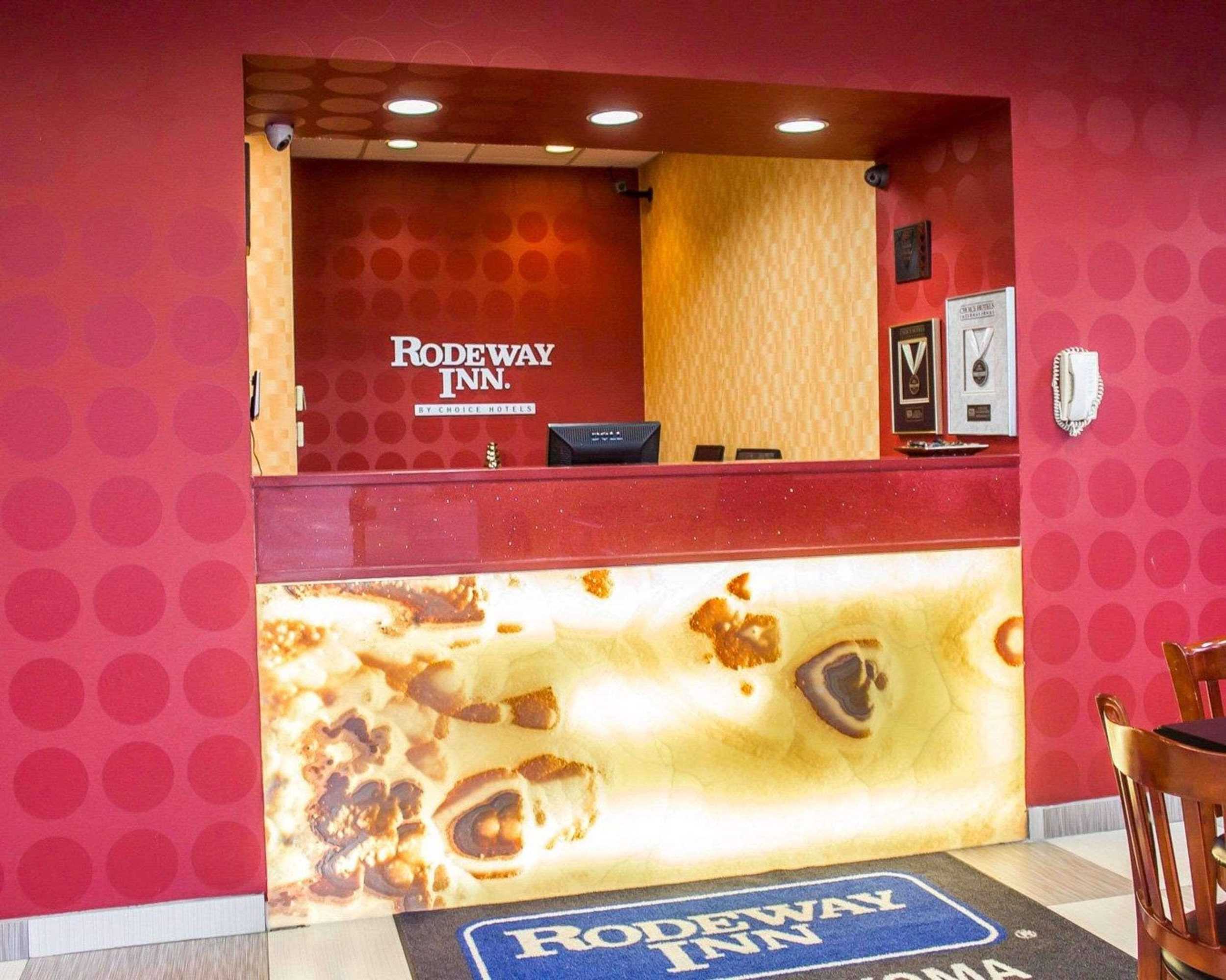 Gift card for Rodeway Inn Macarthur Airport Gift card for Rodeway Inn Macarthur Airport