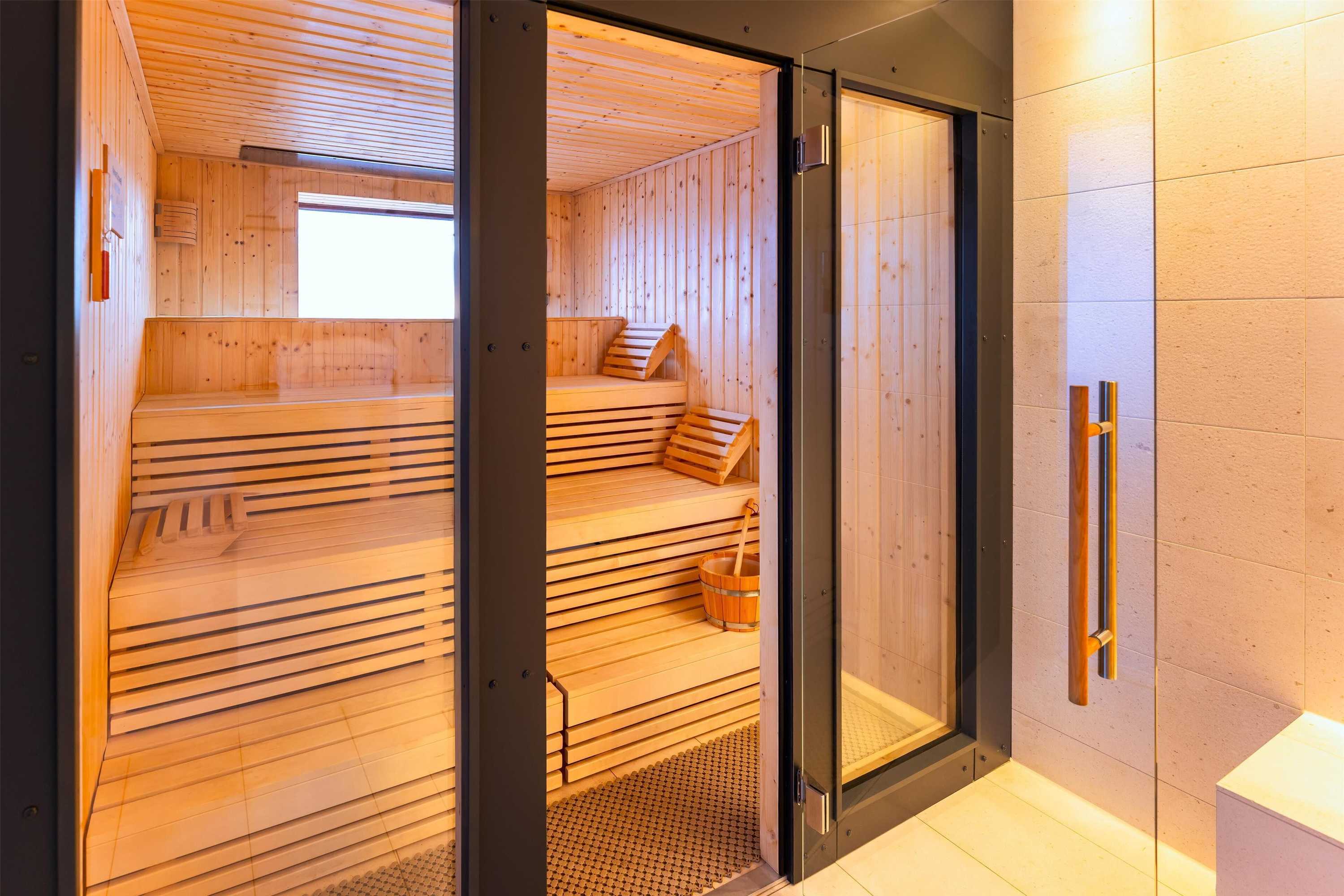 Gift card for Radisson Blu Media Harbour Hotel, Düsseldorf