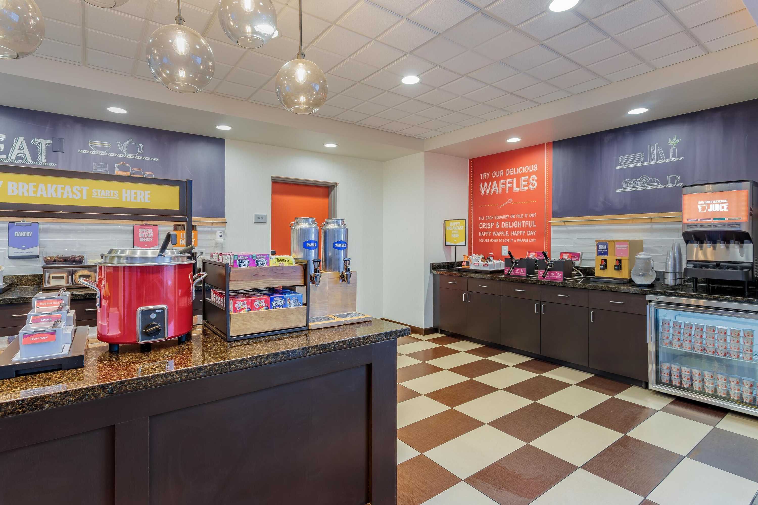 Gift card for Hampton Inn & Suites Parkersburg Downtown