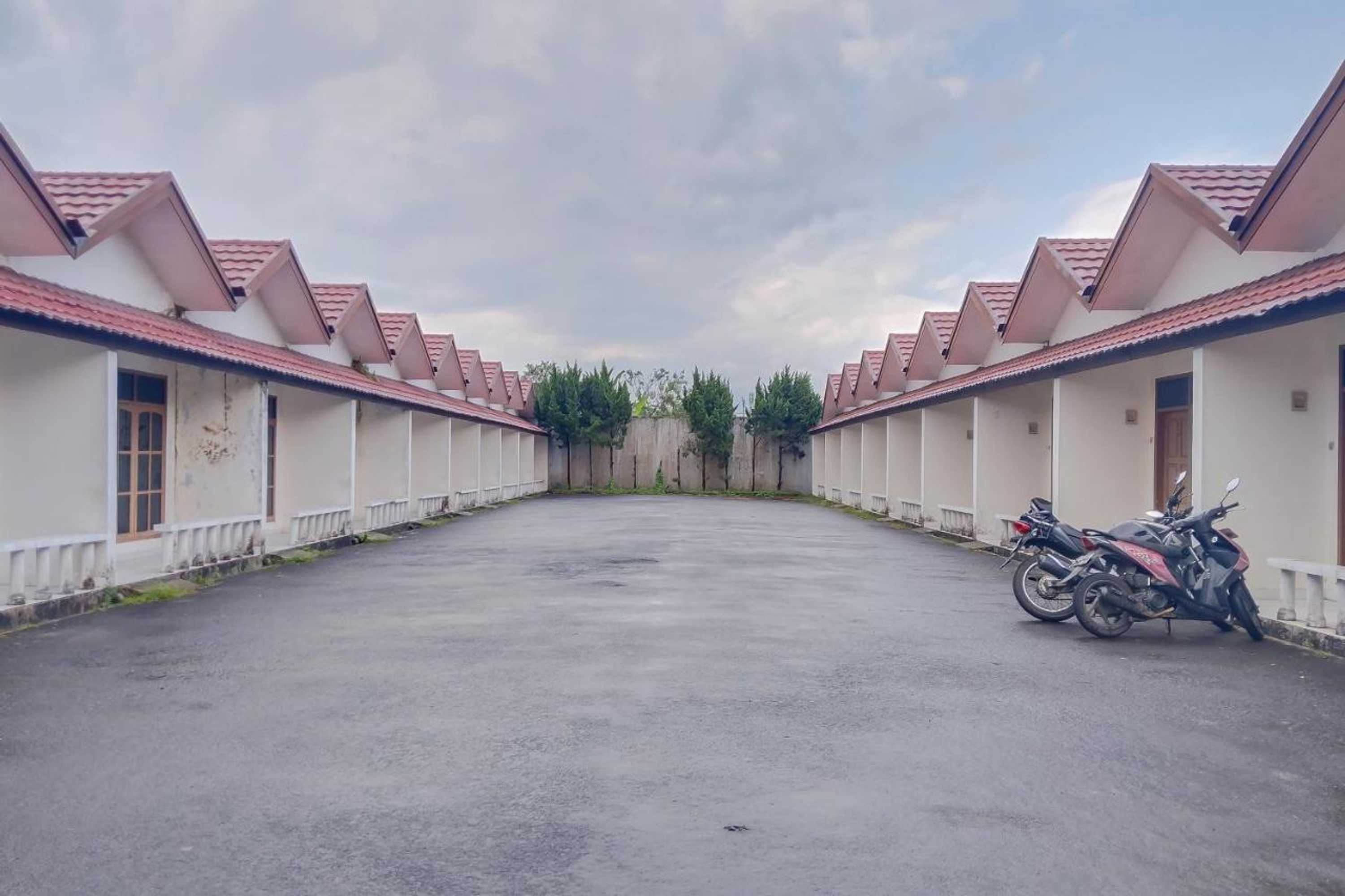 Gift card for Spot ON 2341 Hotel Padjajaran 2