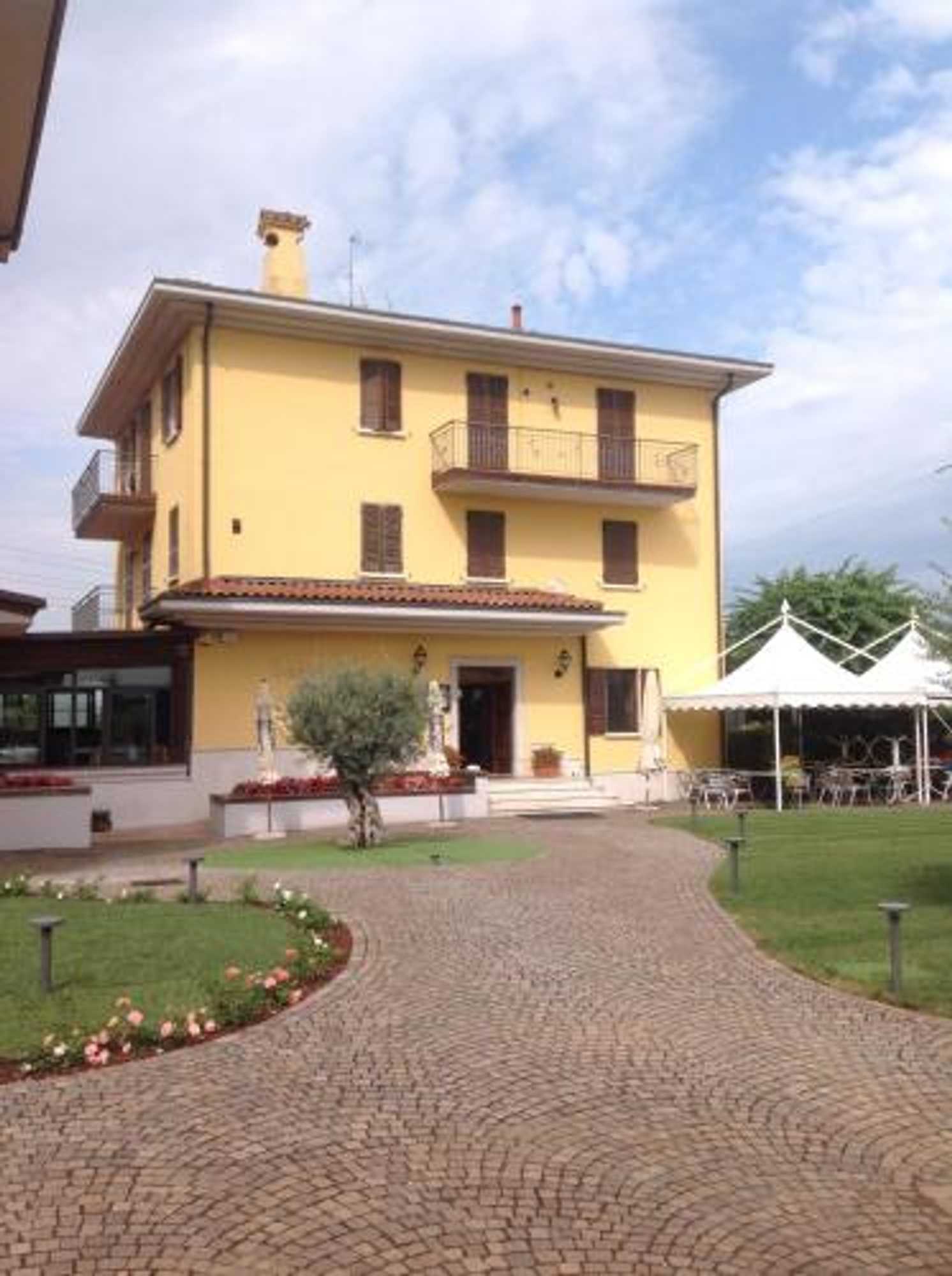 Gift card for Hotel Colombera Rossa Gift card for Hotel Colombera Rossa