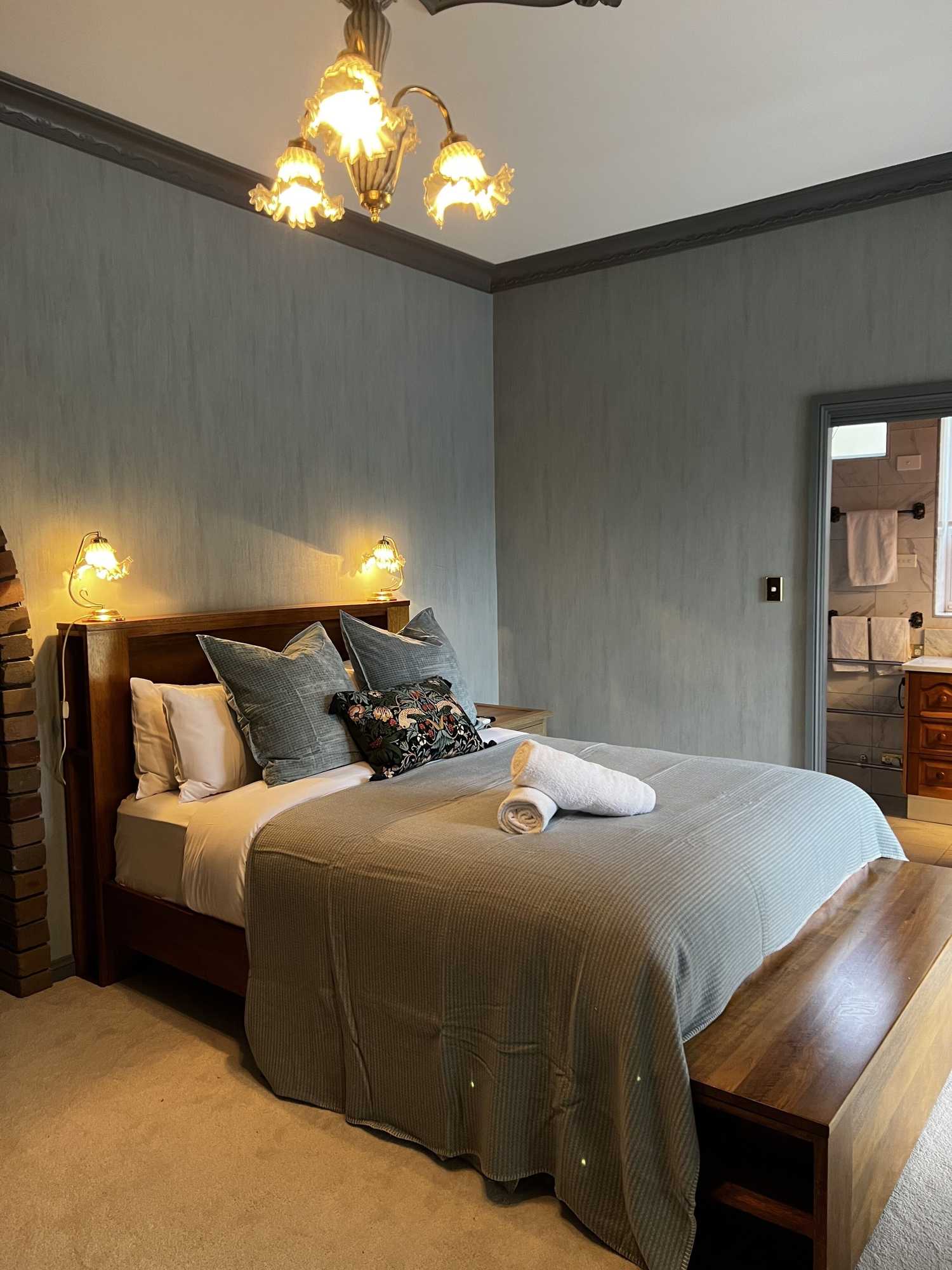 Gift card for Lascala Holiday House