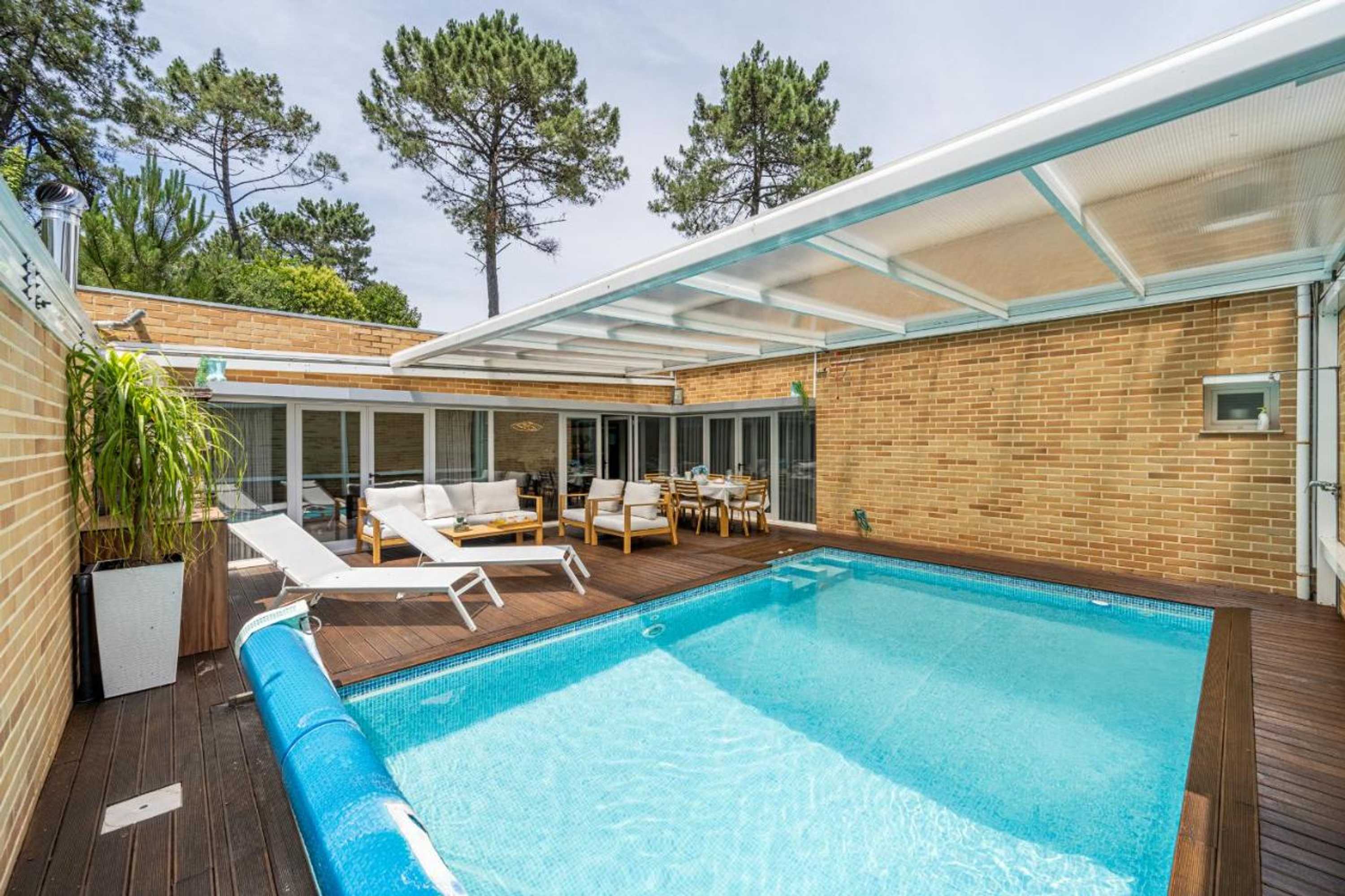 Gift card for Moradia Quinta Da Barca - Condomínio de Luxo