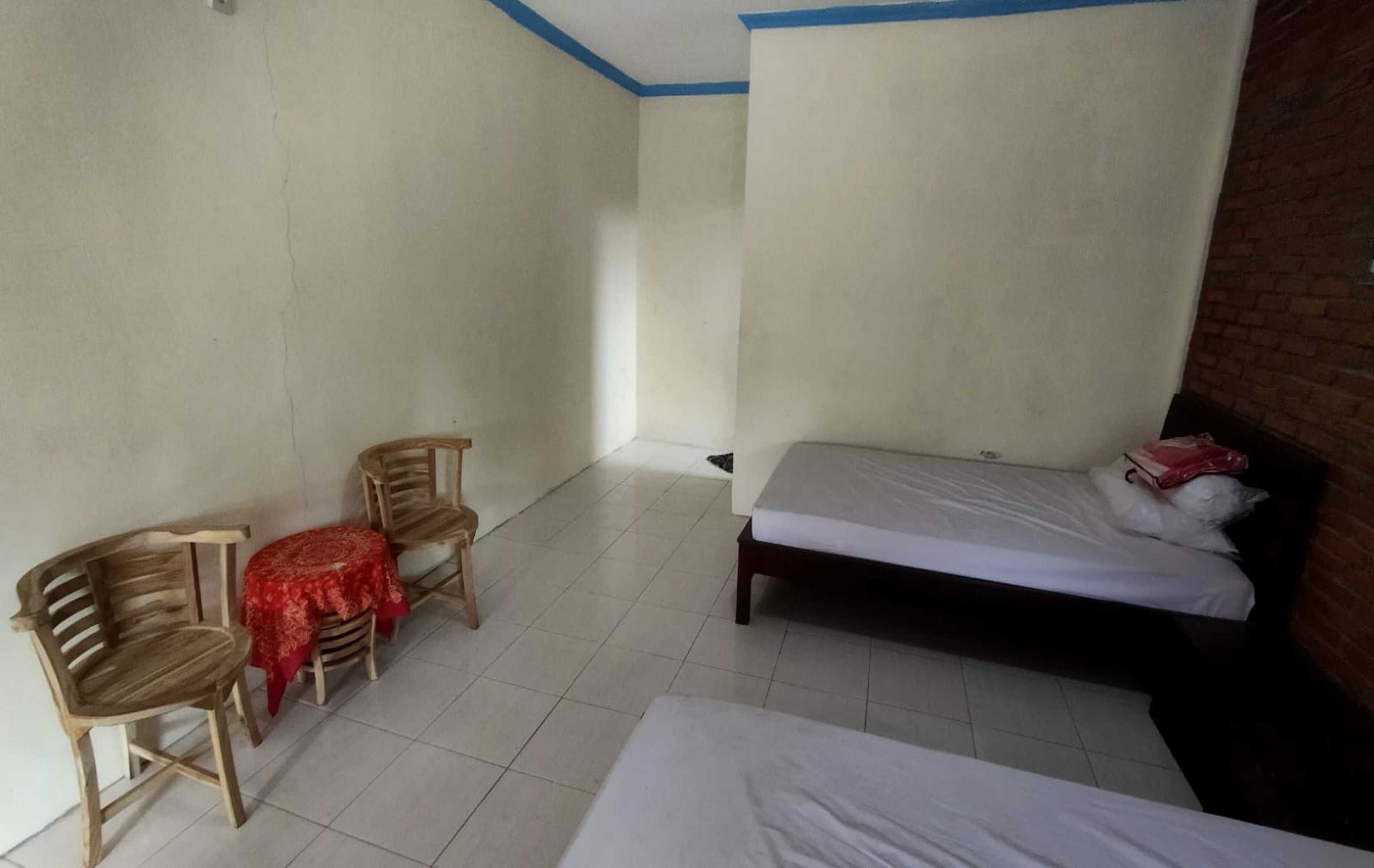 Gift card for Home Stay Muhrodin