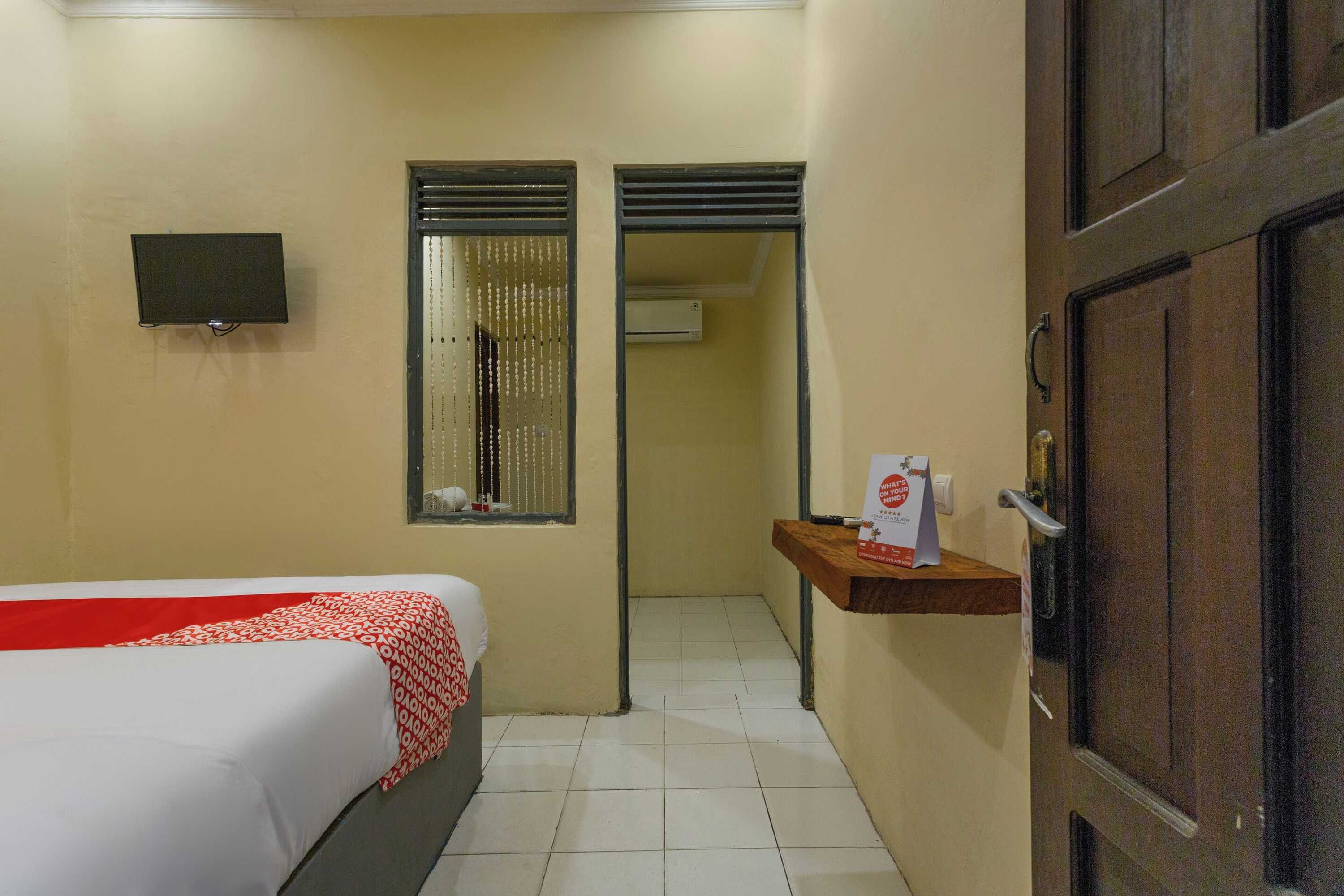 Gift card for Oyo 2527 Hotel Triana Gift card for Oyo 2527 Hotel Triana