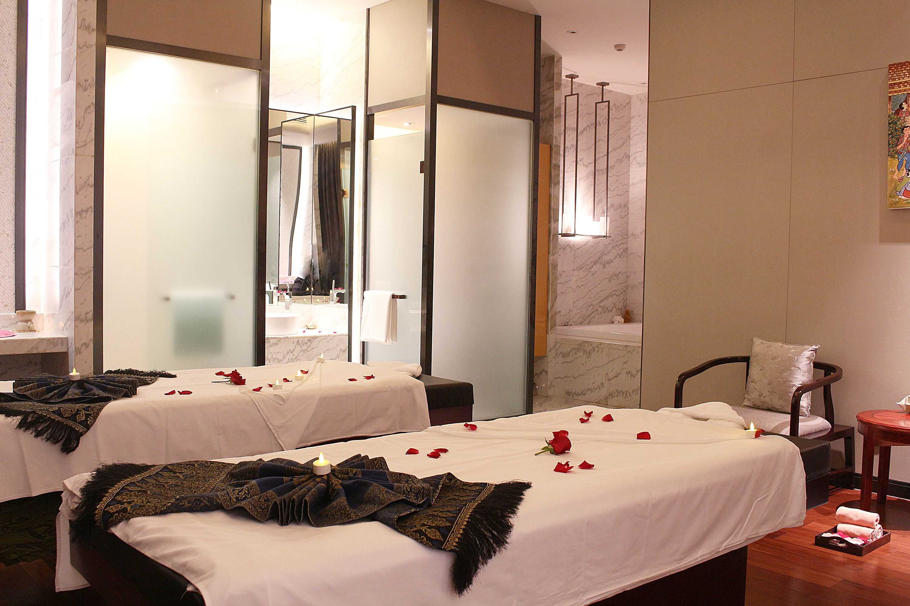 Gift card for Hilton Zhengzhou Gift card for Hilton Zhengzhou
