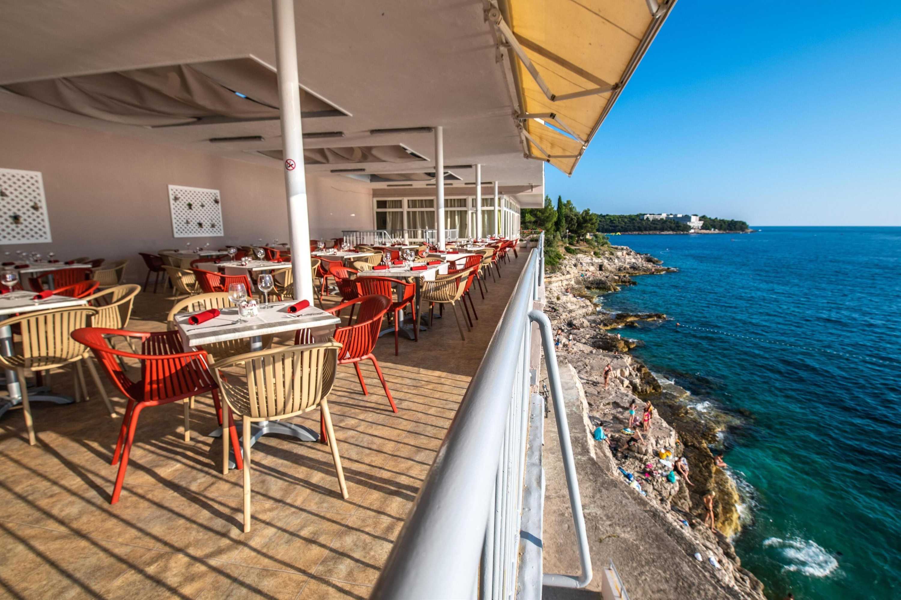 Gift card for Splendid Golden Rocks Resort