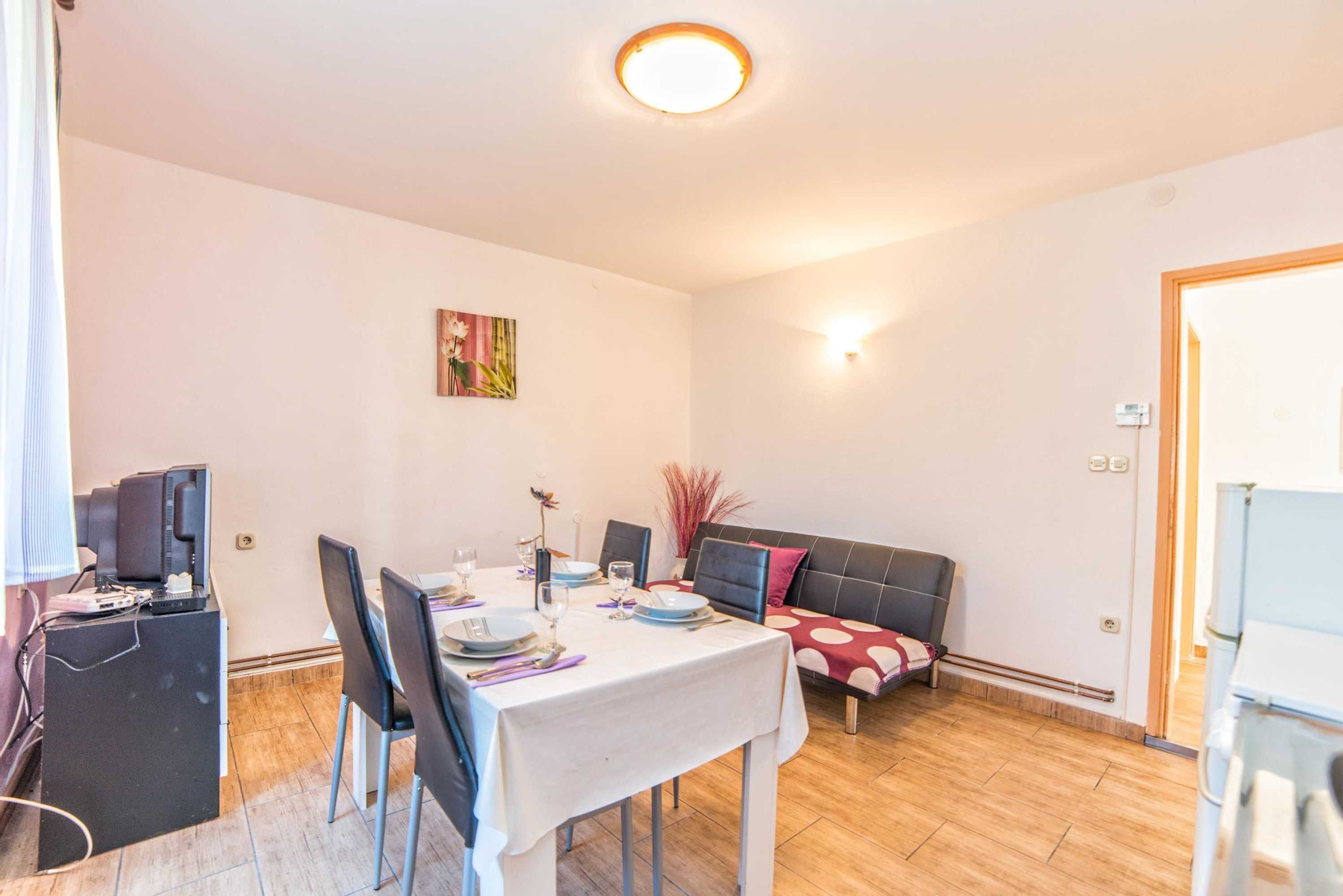 Gift card for Holiday House Valter