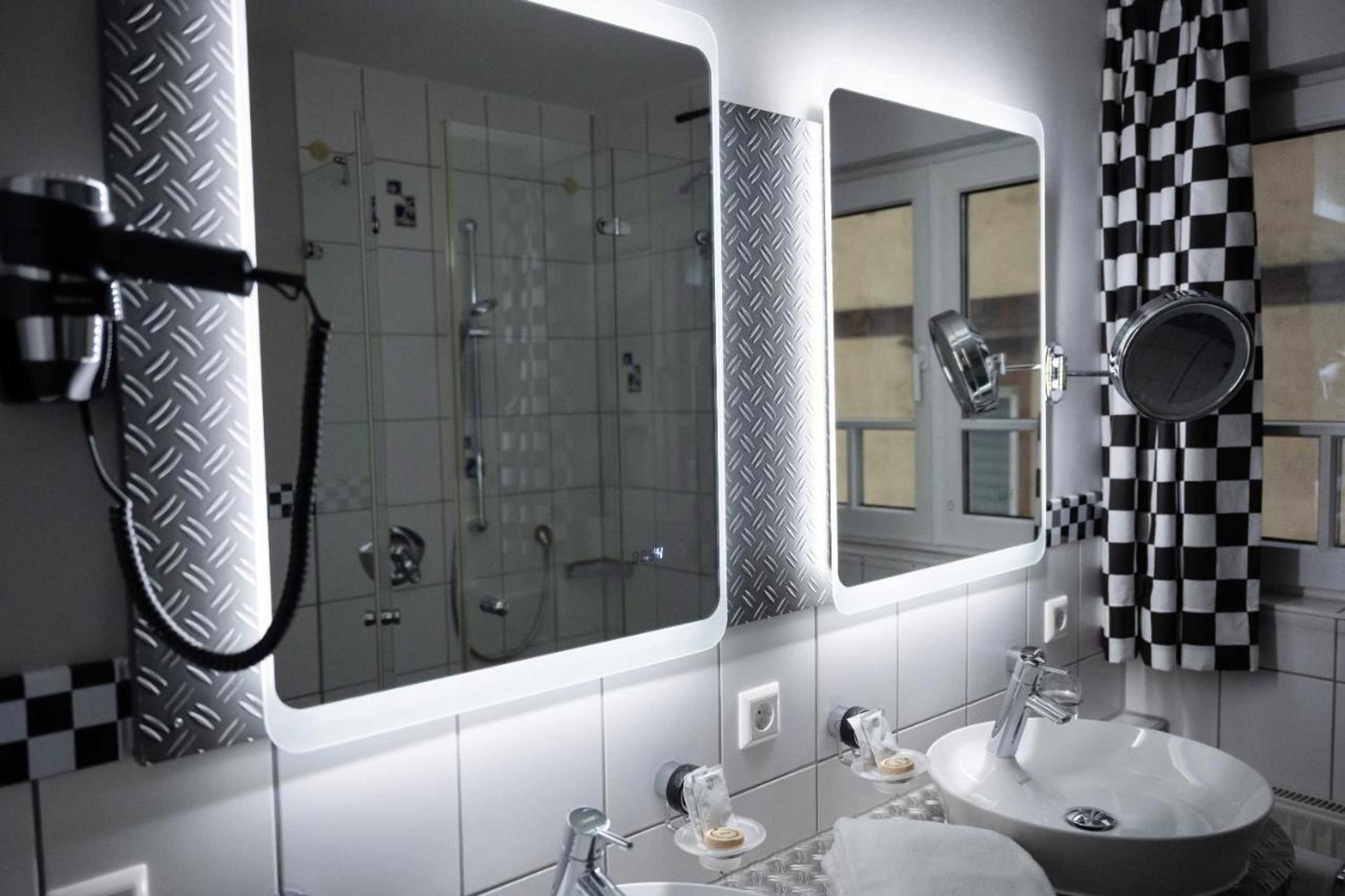 Gift card for Motorworld Inn