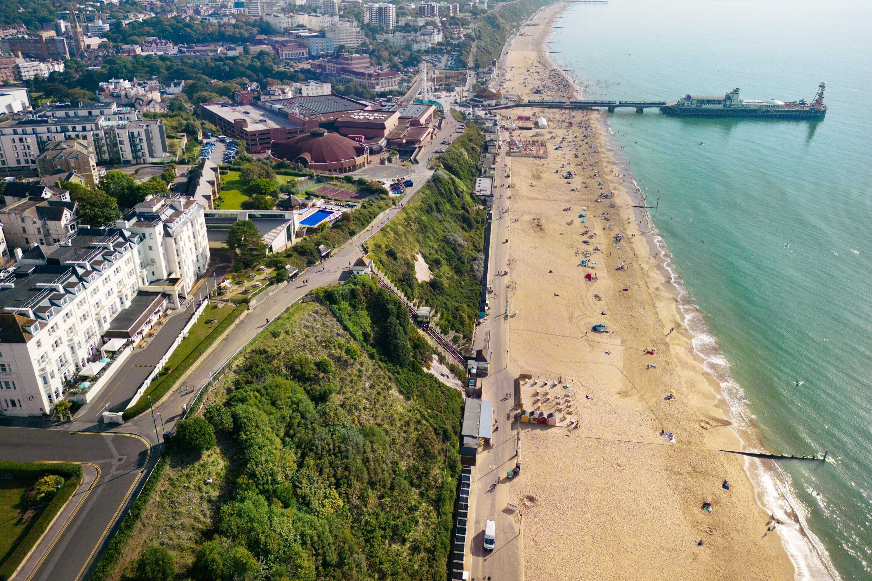 Gift card for Bournemouth Highcliff Marriott Hotel Gift card for Bournemouth Highcliff Marriott Hotel