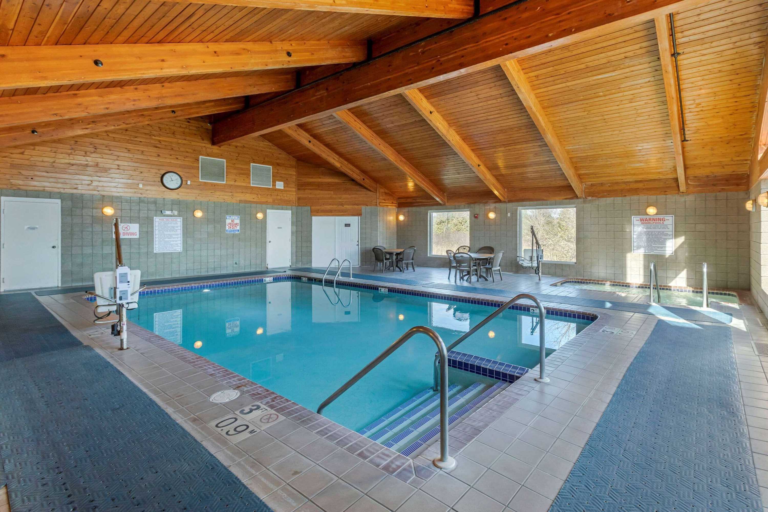 Gift card for Comfort Inn & Suites Jackson - West Bend
