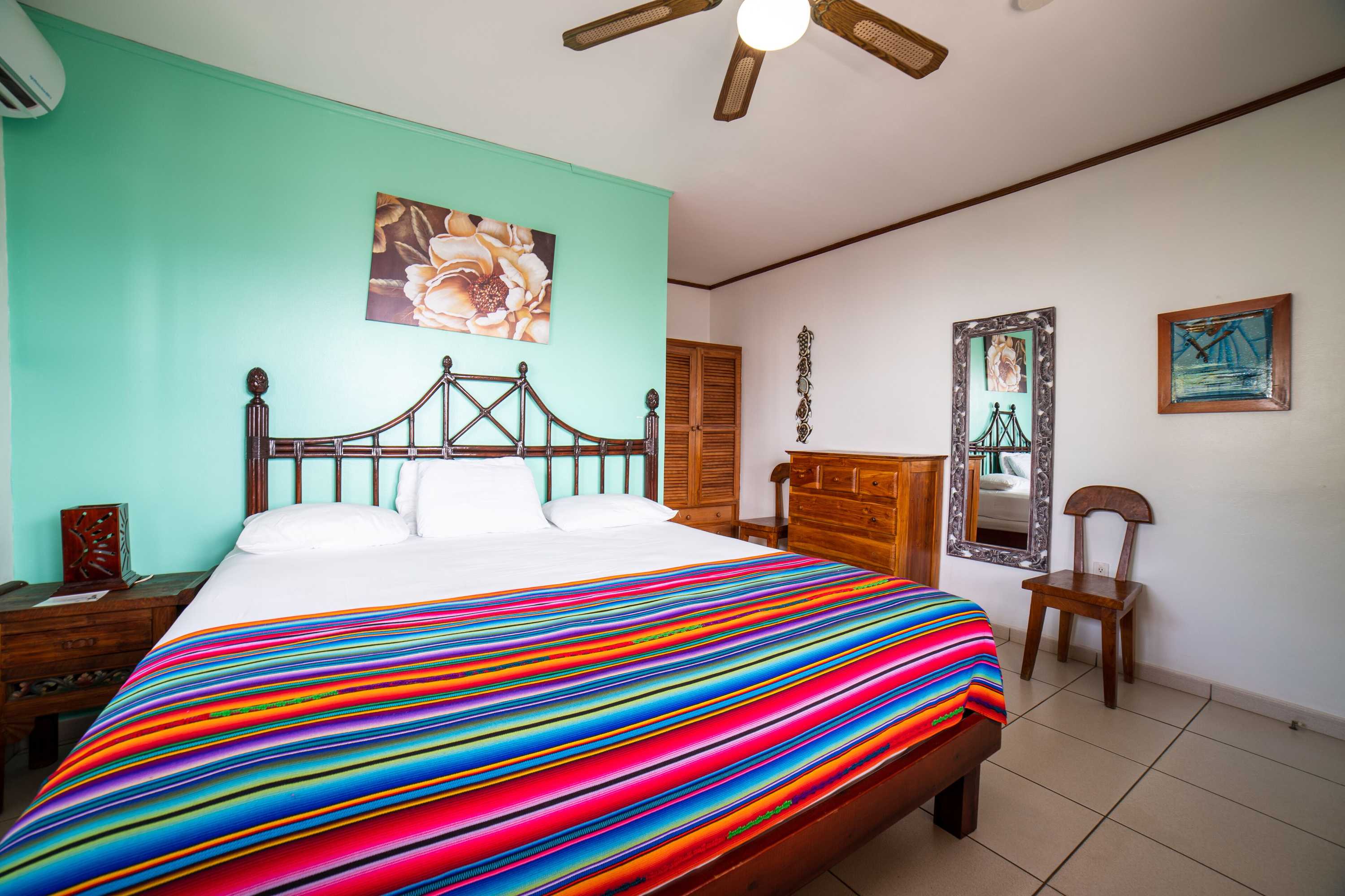Gift card for Splash Inn Dive Resort & Villas Gift card for Splash Inn Dive Resort & Villas