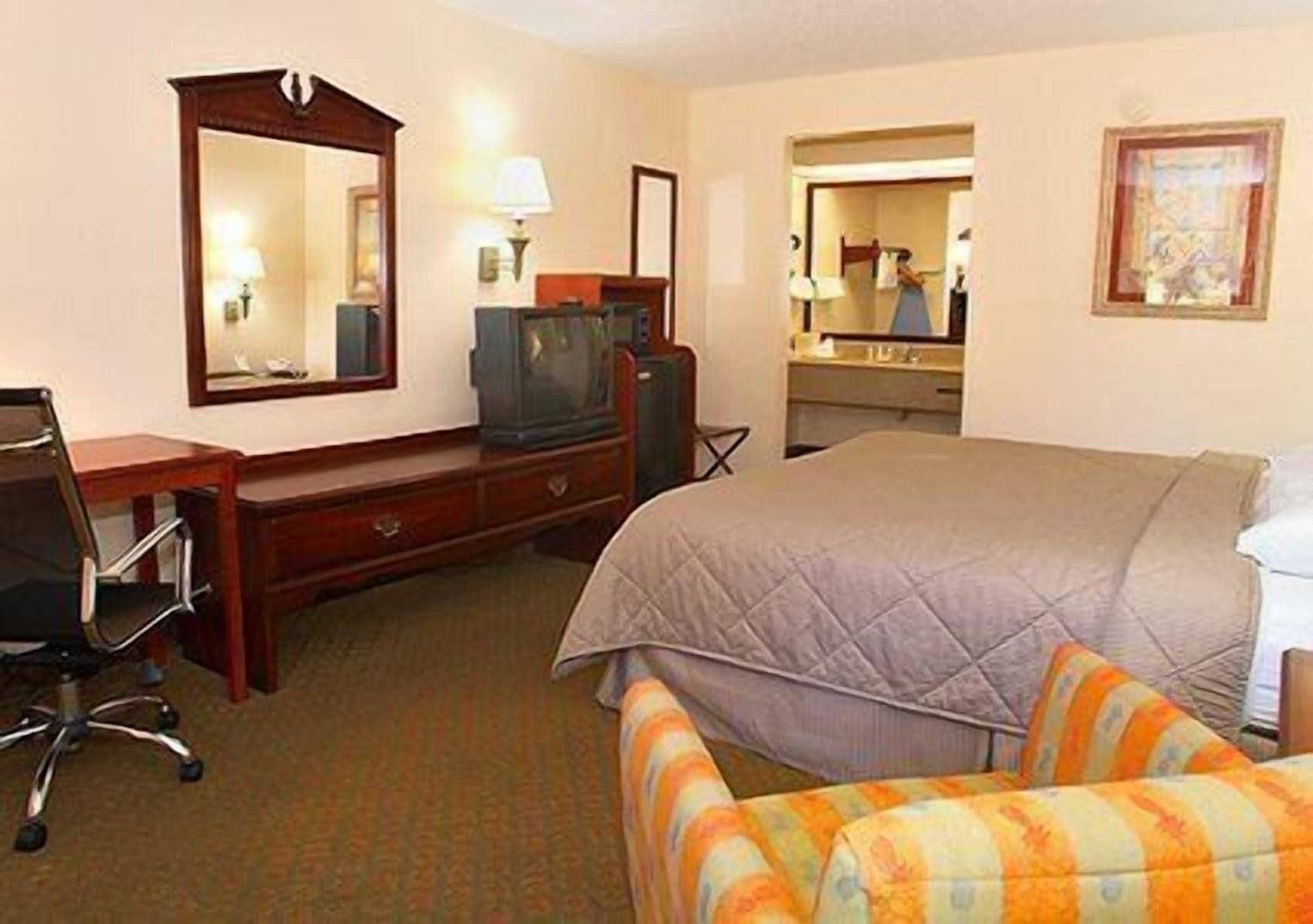 Gift card for Quality Inn Crystal River Gift card for Quality Inn Crystal River