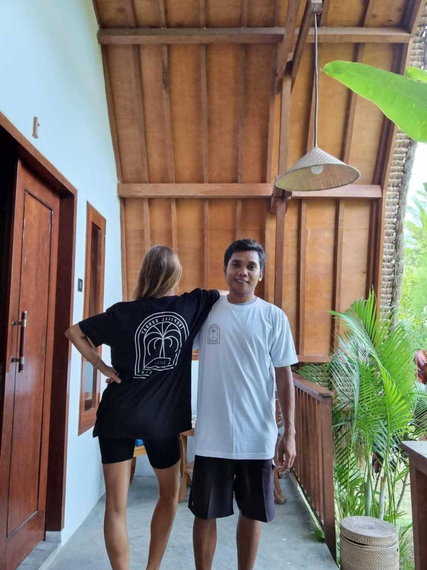 Gift card for Tropical Sunday Bungalow - Surf And Stay