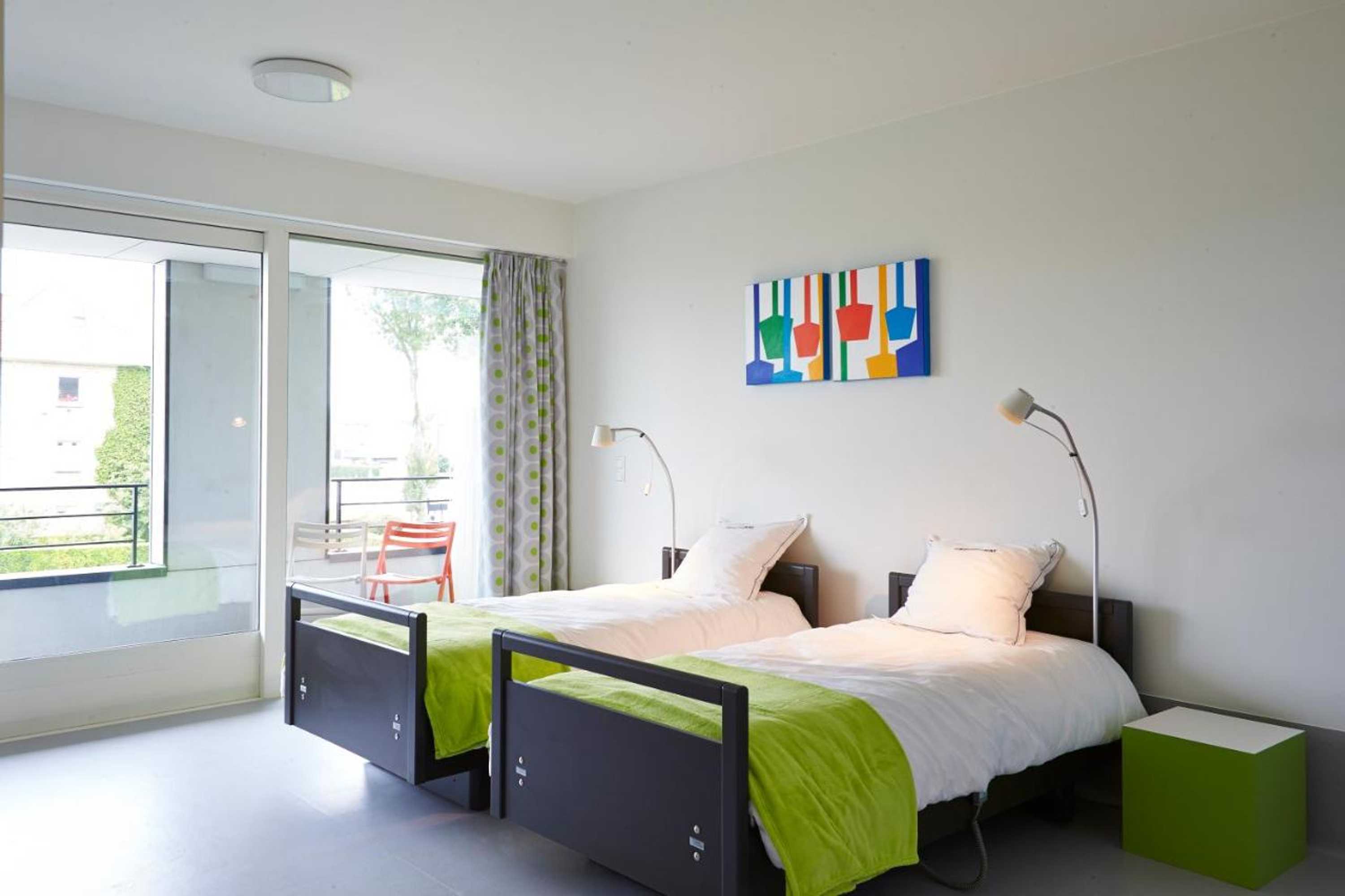 Gift card for Hotel Middelpunt - Gratis Parking - Ontbijt Inbegrepen! Nieuwjaarsbrunch op 01-01 Gift card for Hotel Middelpunt - Gratis Parking - Ontbijt Inbegrepen! Nieuwjaarsbrunch op 01-01