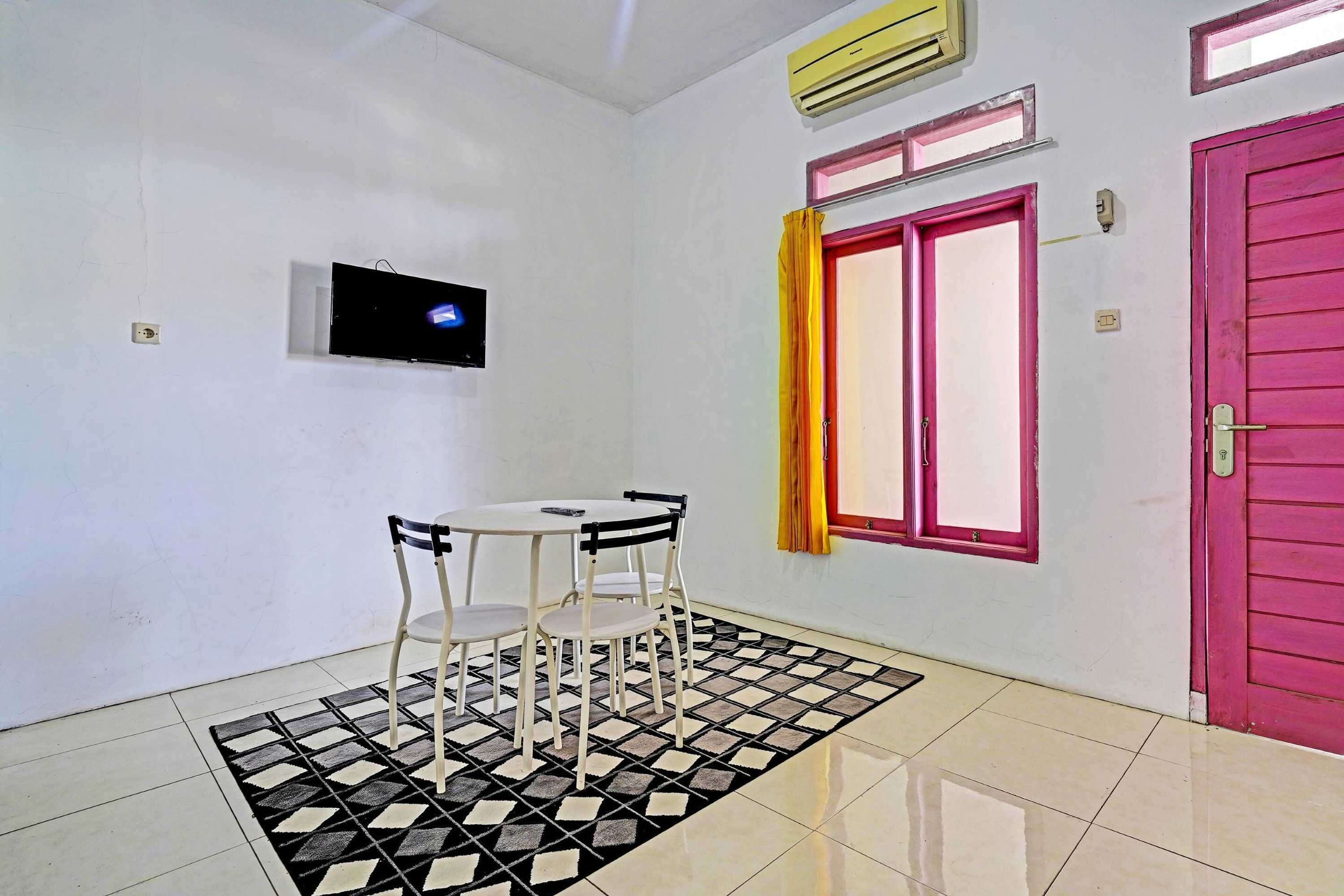 Gift card for Oyo 91329 Guest House Le-Banon Syariah Gift card for Oyo 91329 Guest House Le-Banon Syariah
