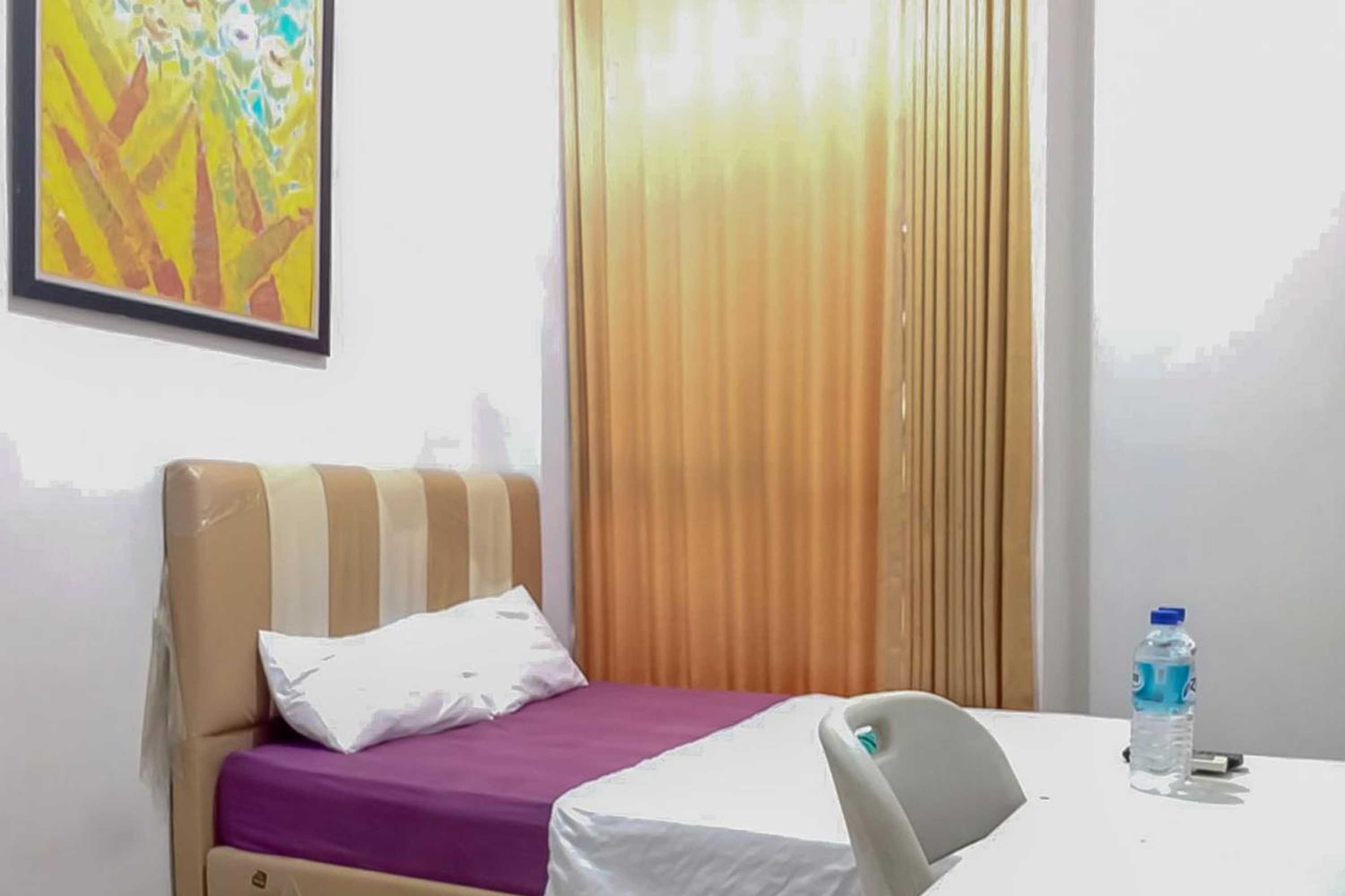 Gift card for Waringin Guest House Tegal Mitra Reddoorz Gift card for Waringin Guest House Tegal Mitra Reddoorz