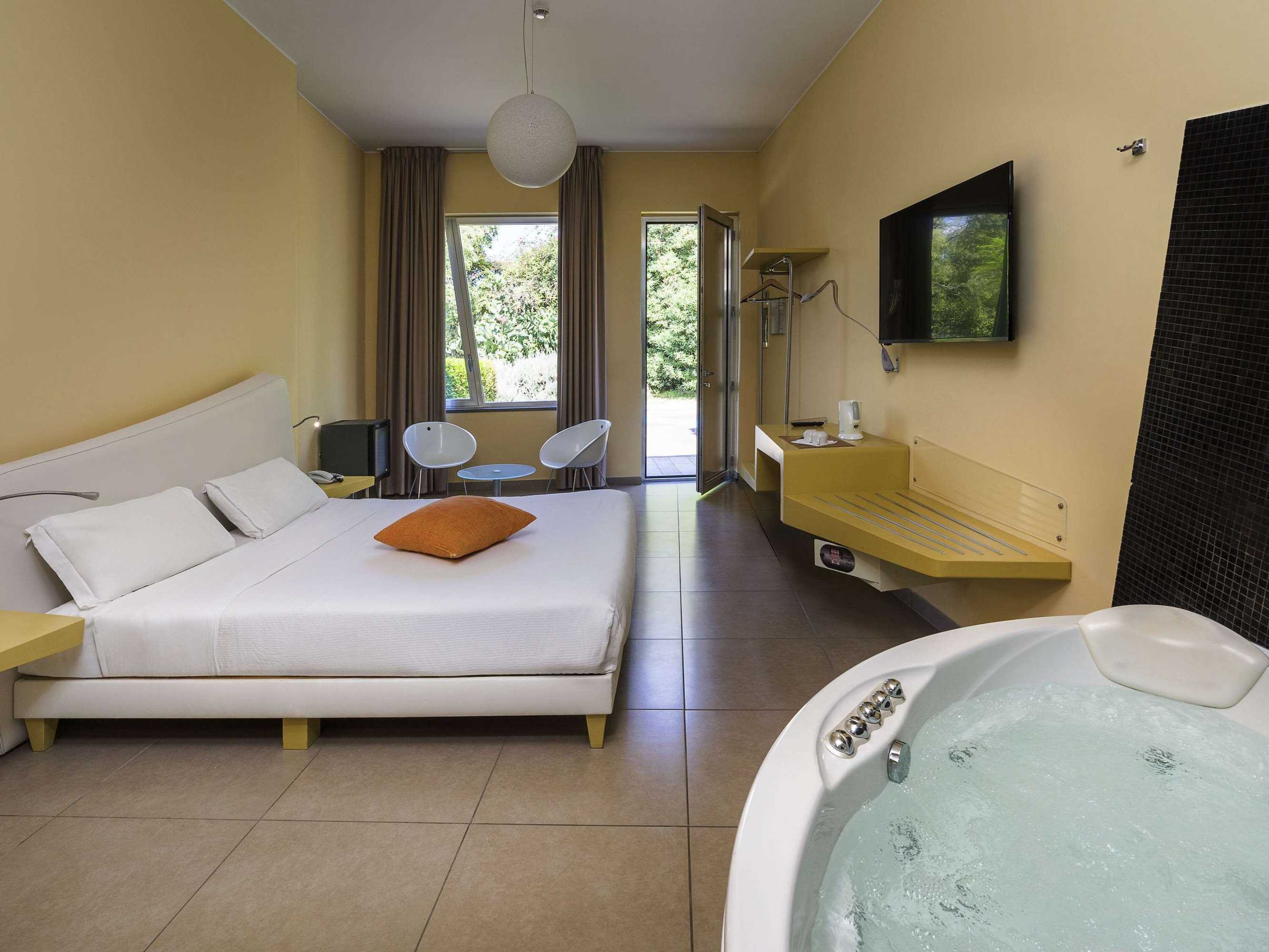 Gift card for Ibis Styles Catania Acireale Gift card for Ibis Styles Catania Acireale