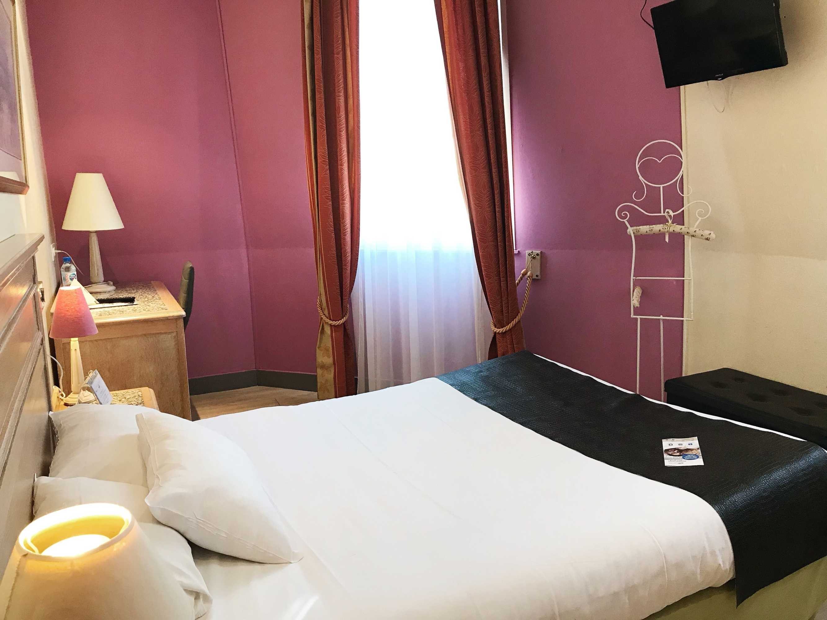 Gift card for Brit Hotel Aux Sacres Gift card for Brit Hotel Aux Sacres